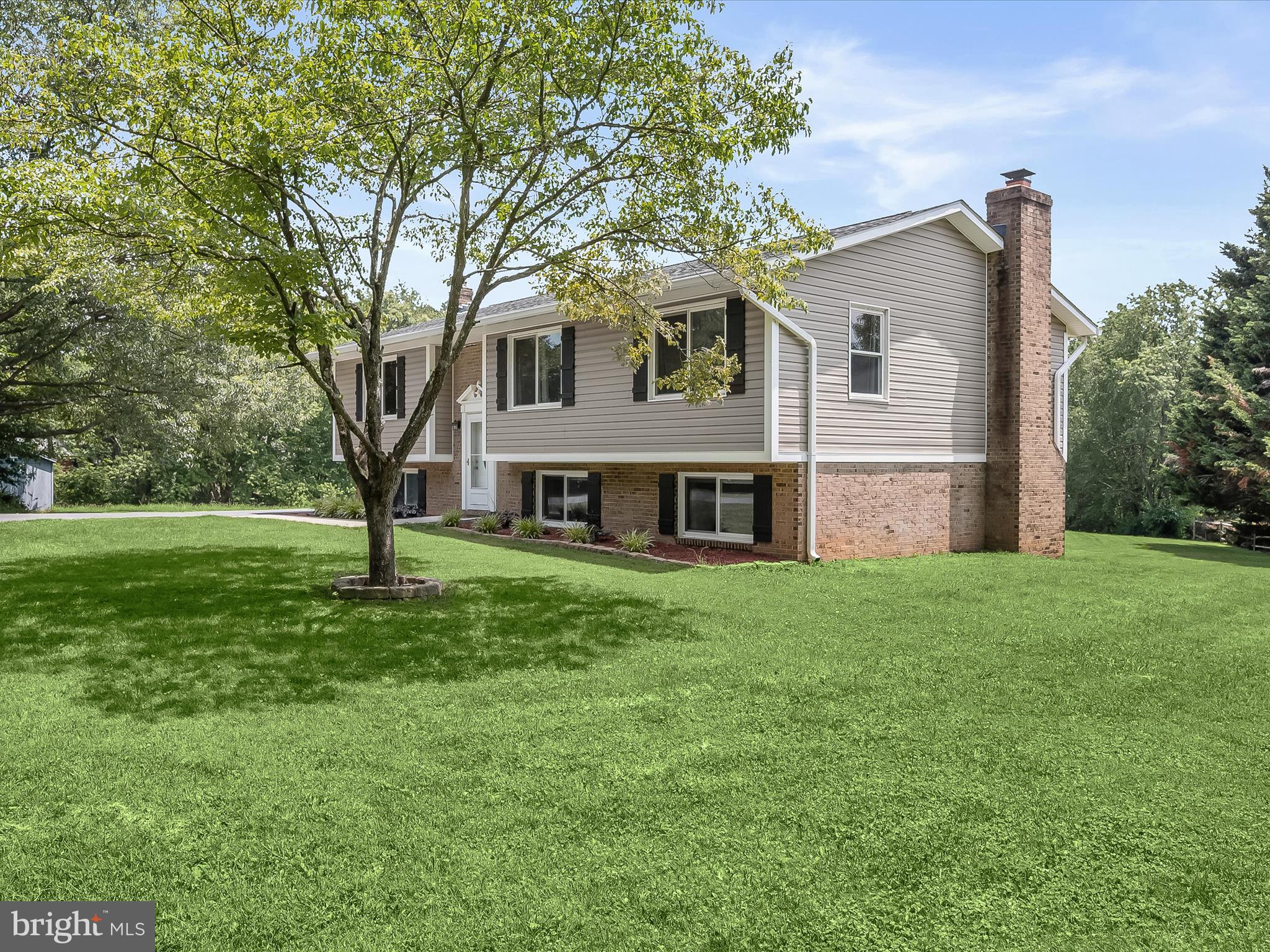 1321 Streaker Rd