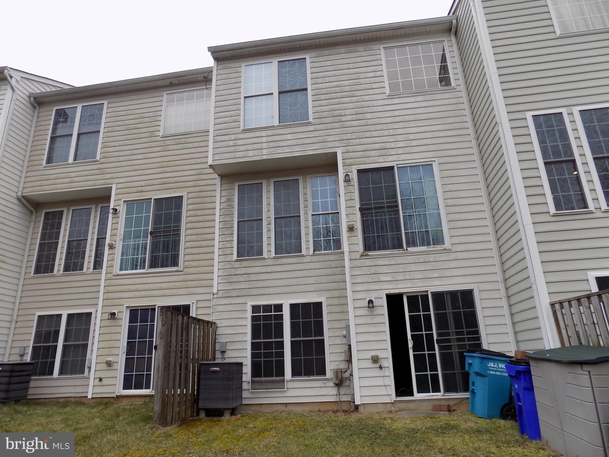 6357 Meandering Woods Ct
