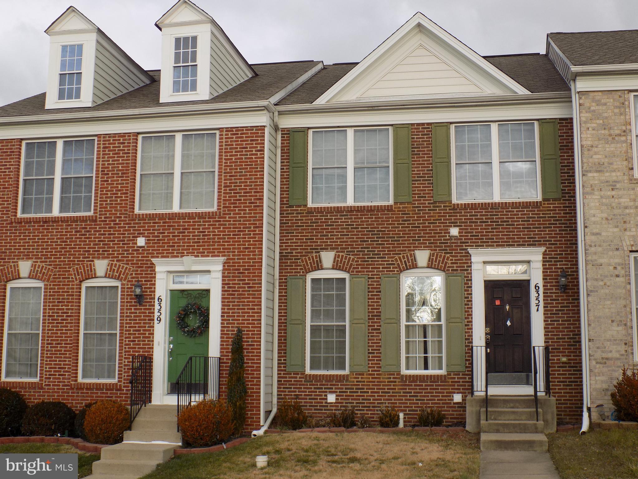 6357 Meandering Woods Ct