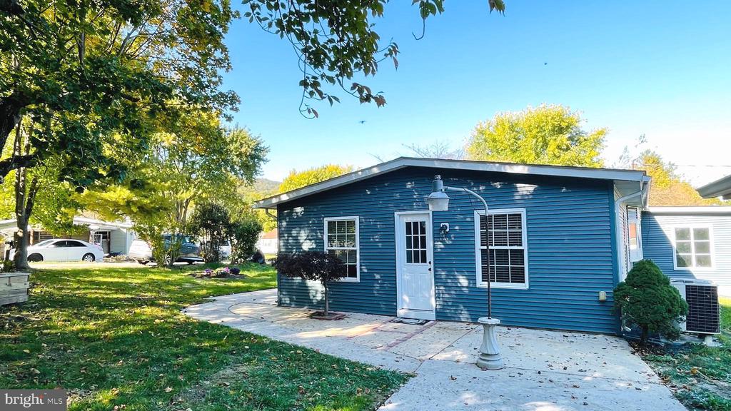 9305 GRANITE CIRCLE