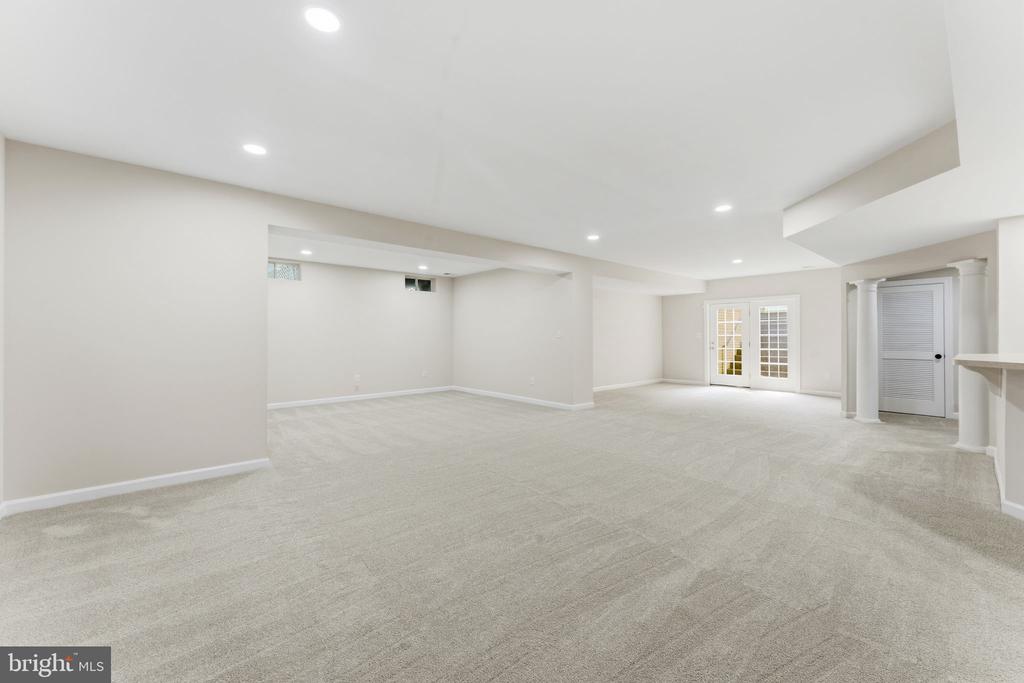 9215 SHAFERS MILL DRIVE