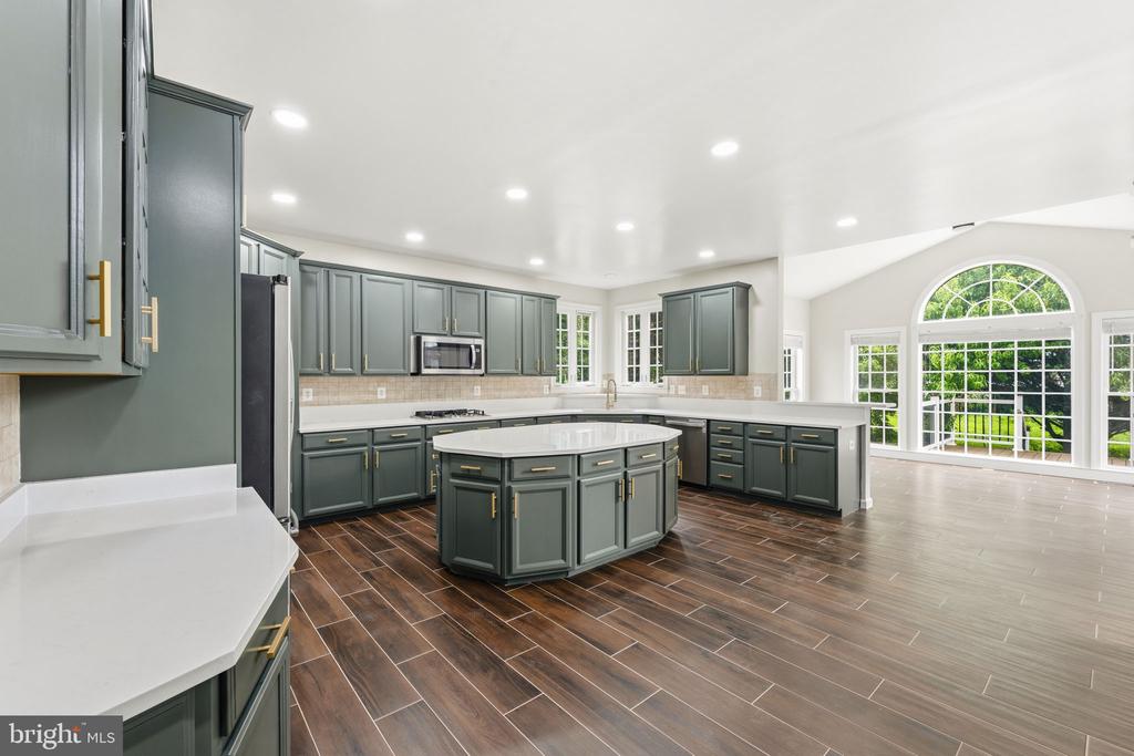 9215 SHAFERS MILL DRIVE