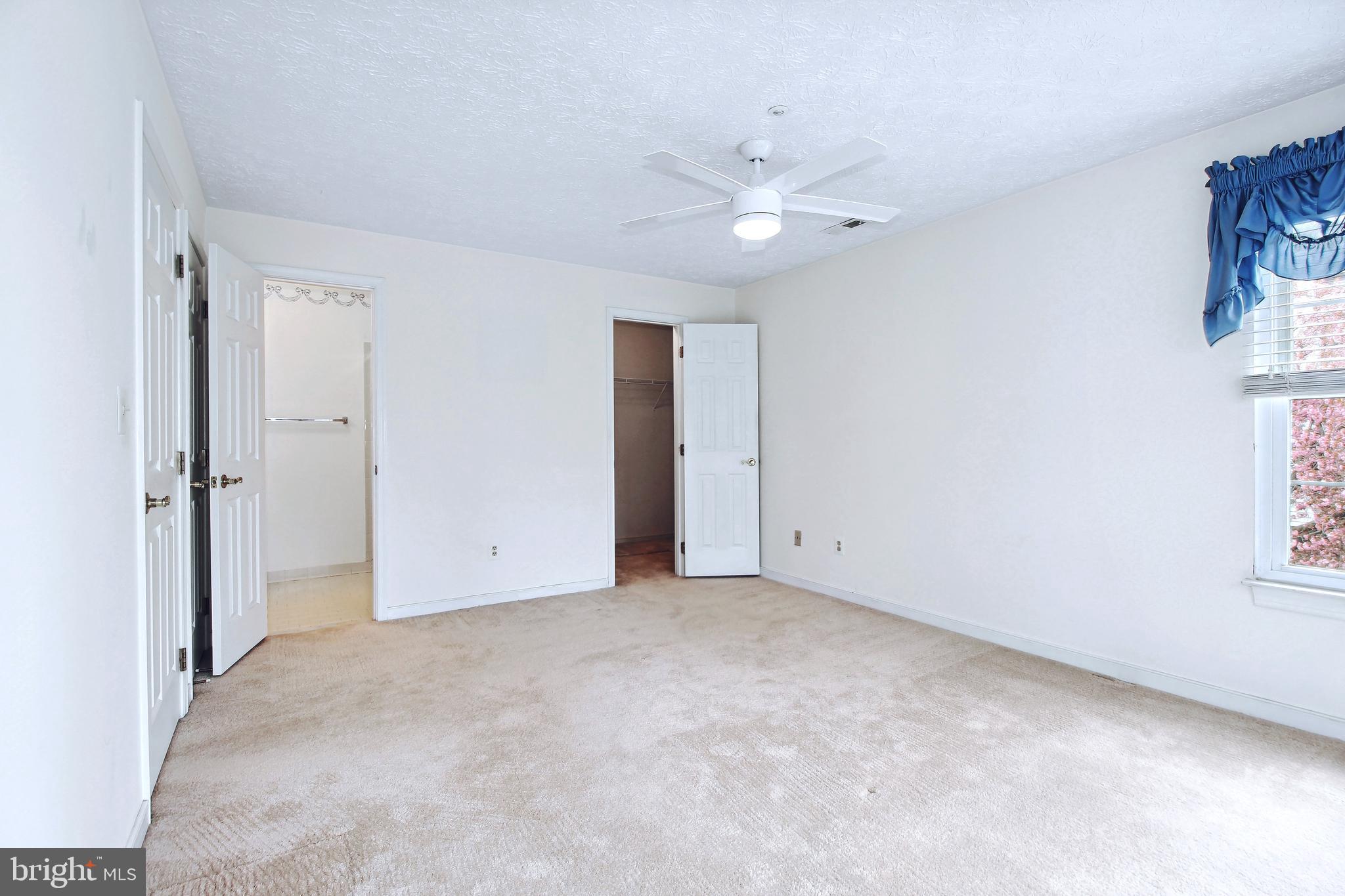 203 Burkwood Ct #203-2f