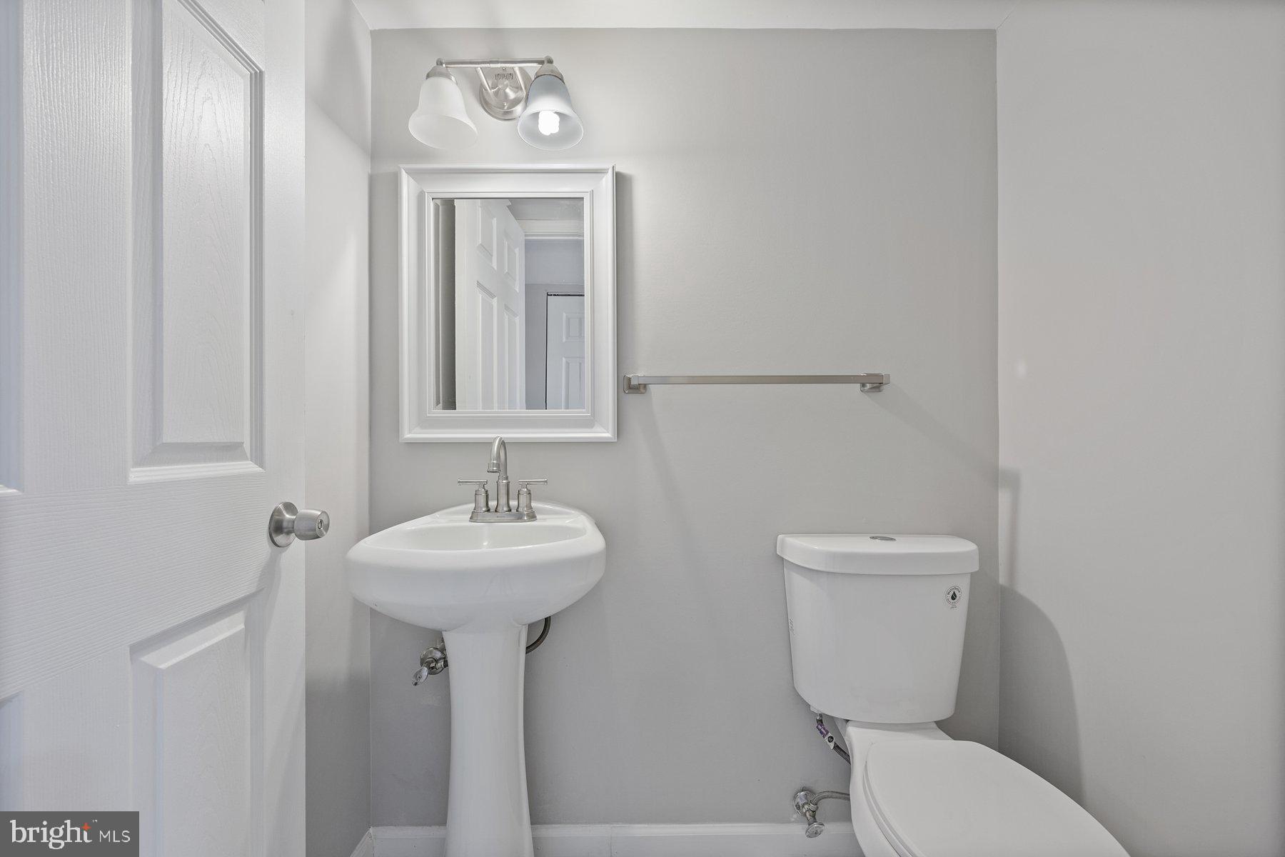 1575 CHARLESTOWN DRIVE