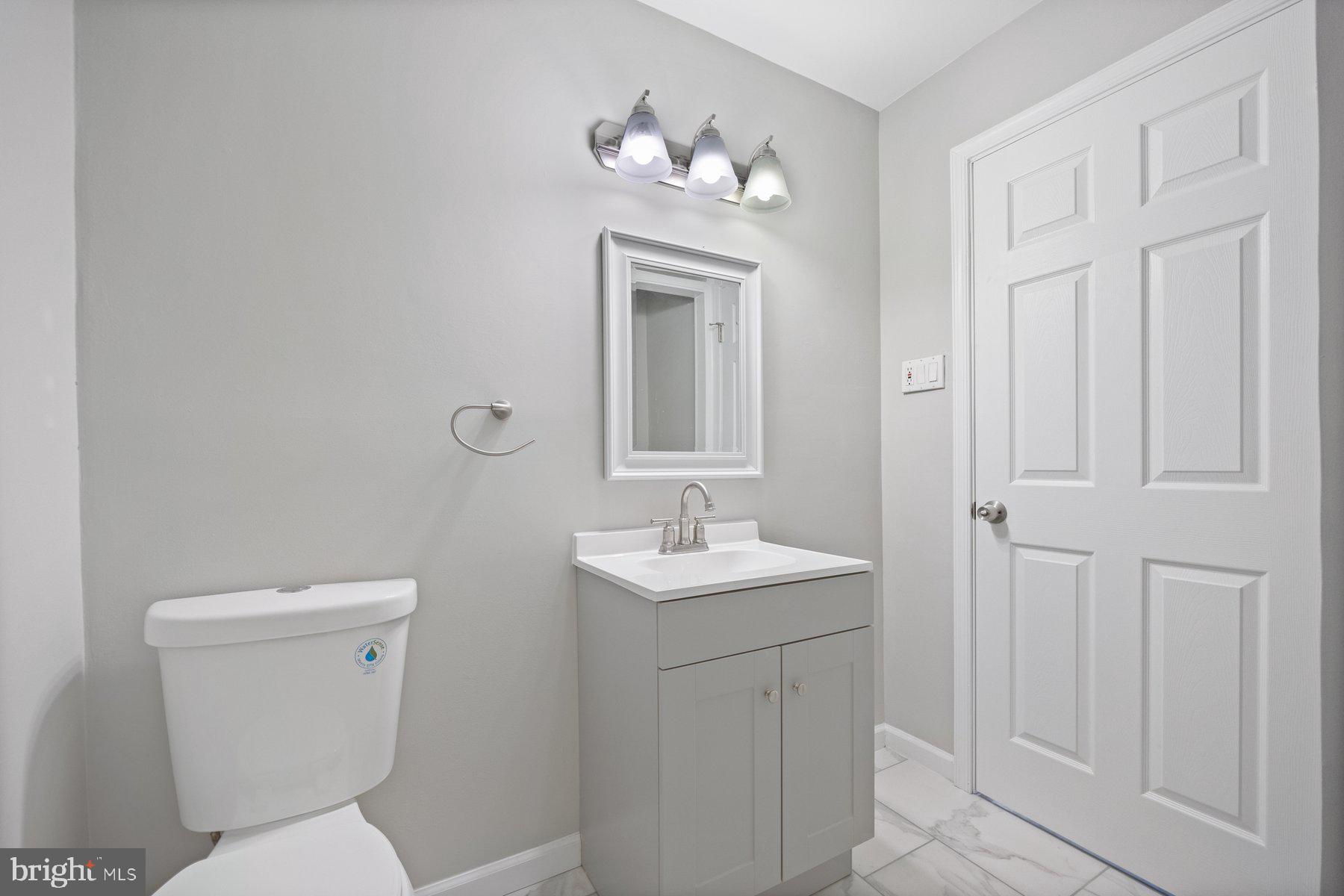 1575 CHARLESTOWN DRIVE