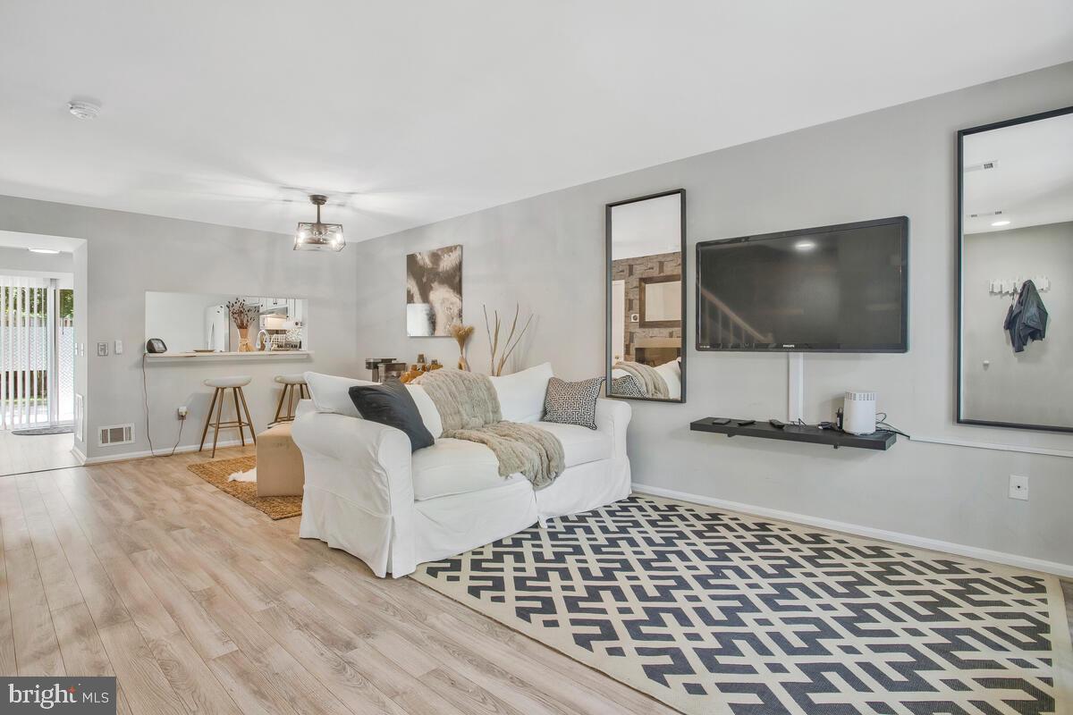 9635 Stirling Bridge DRIVE