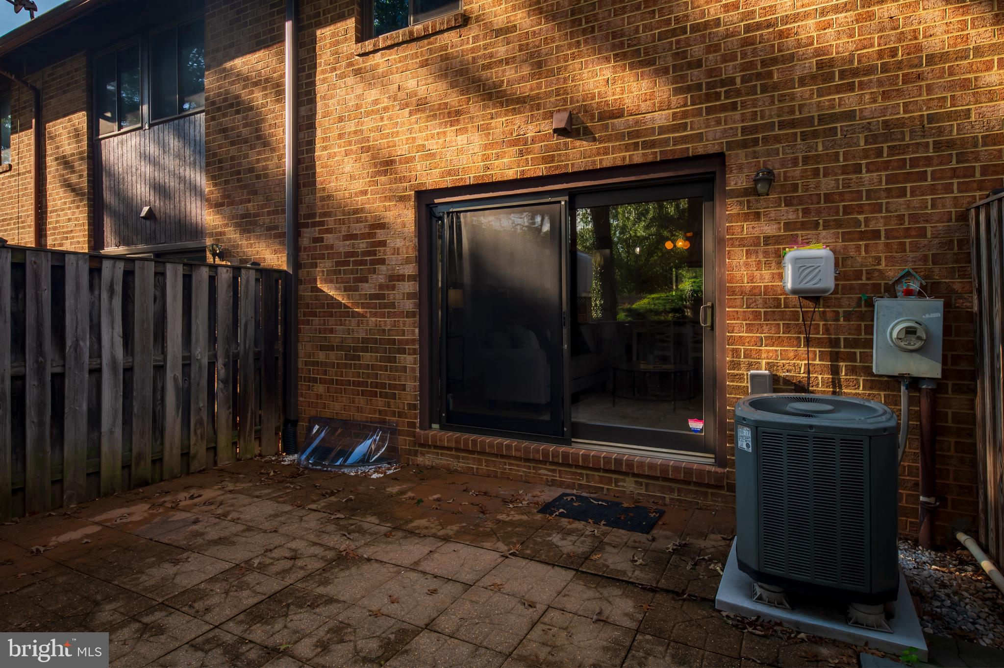 5881 Whisper WAY Unit: 17-02