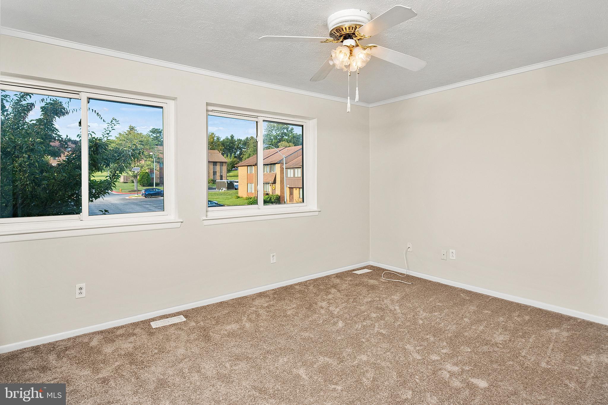 5881 Whisper WAY Unit: 17-02