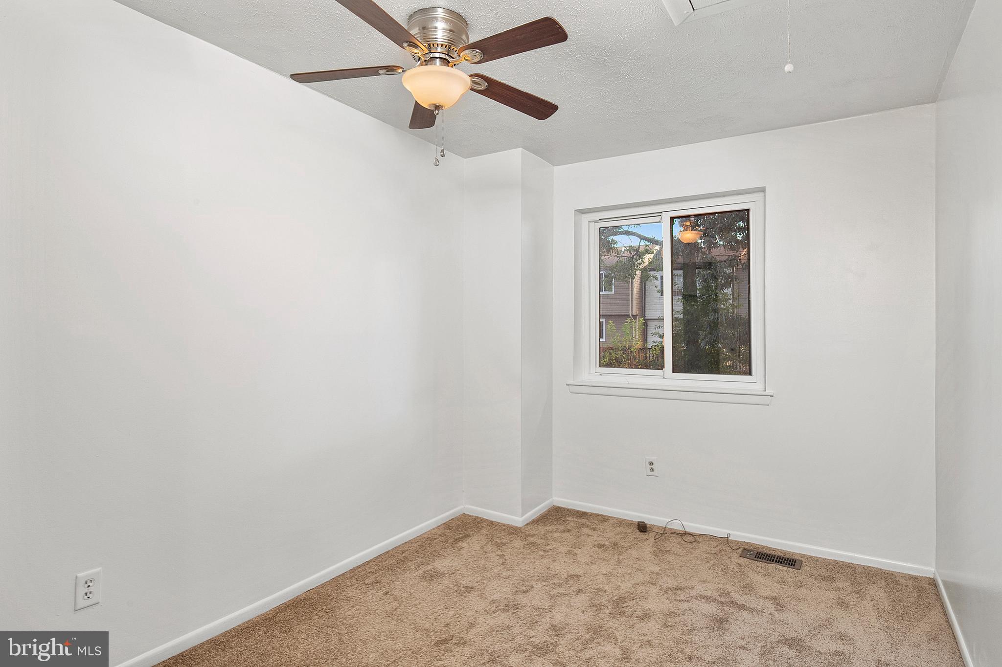 5881 Whisper WAY Unit: 17-02