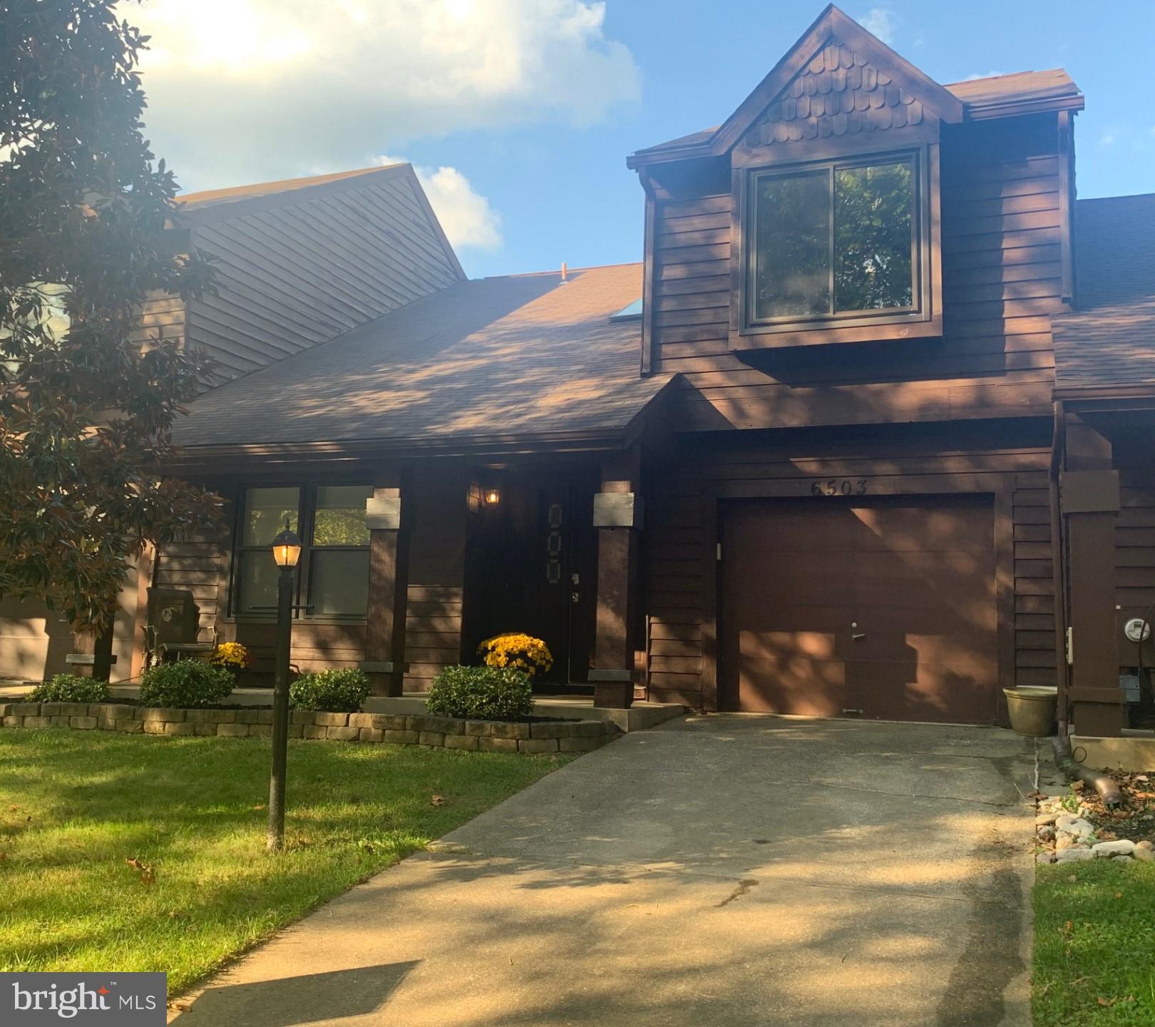 6503 Sewells Orchard DRIVE