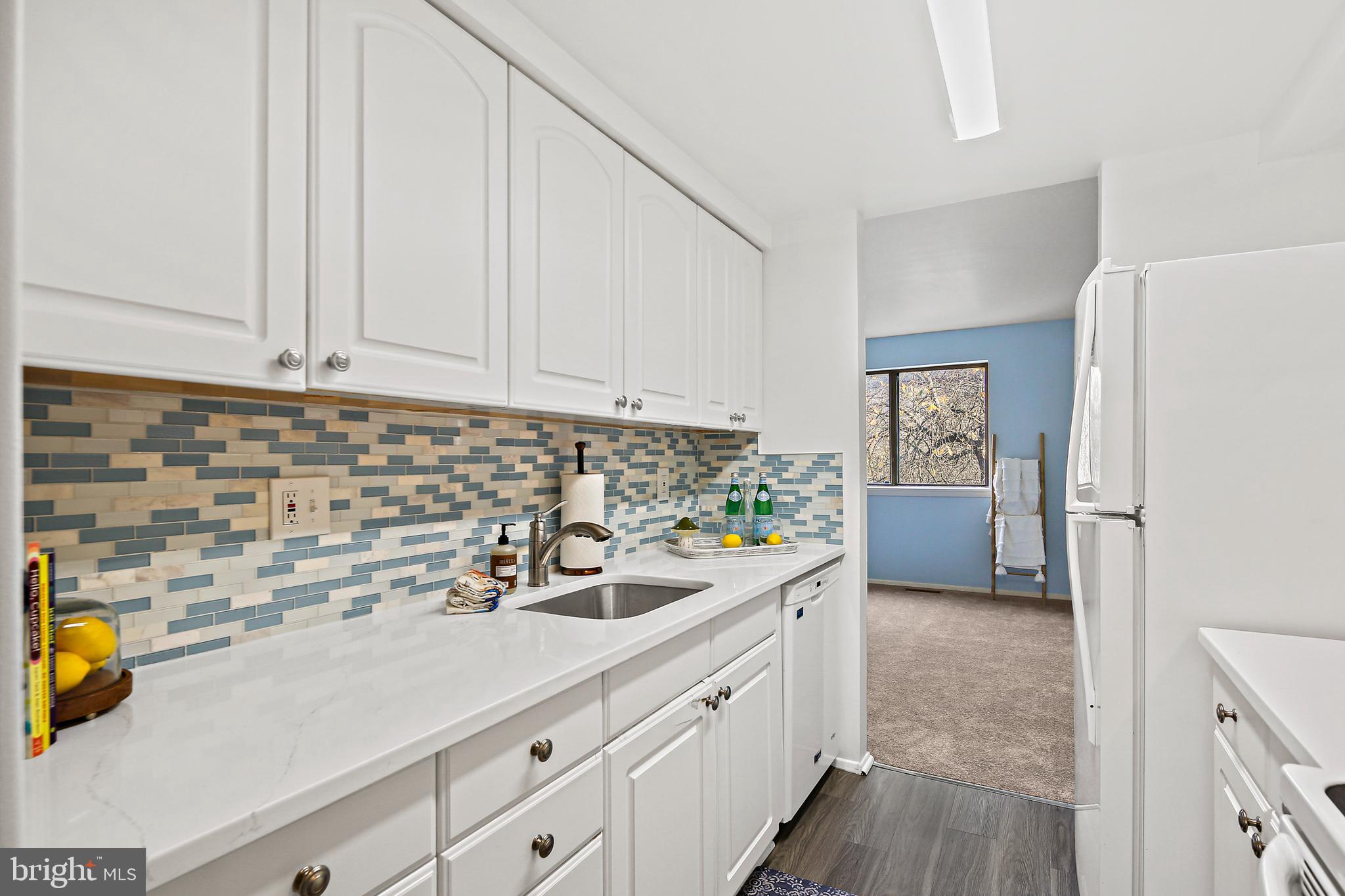 7132 Talisman LANE