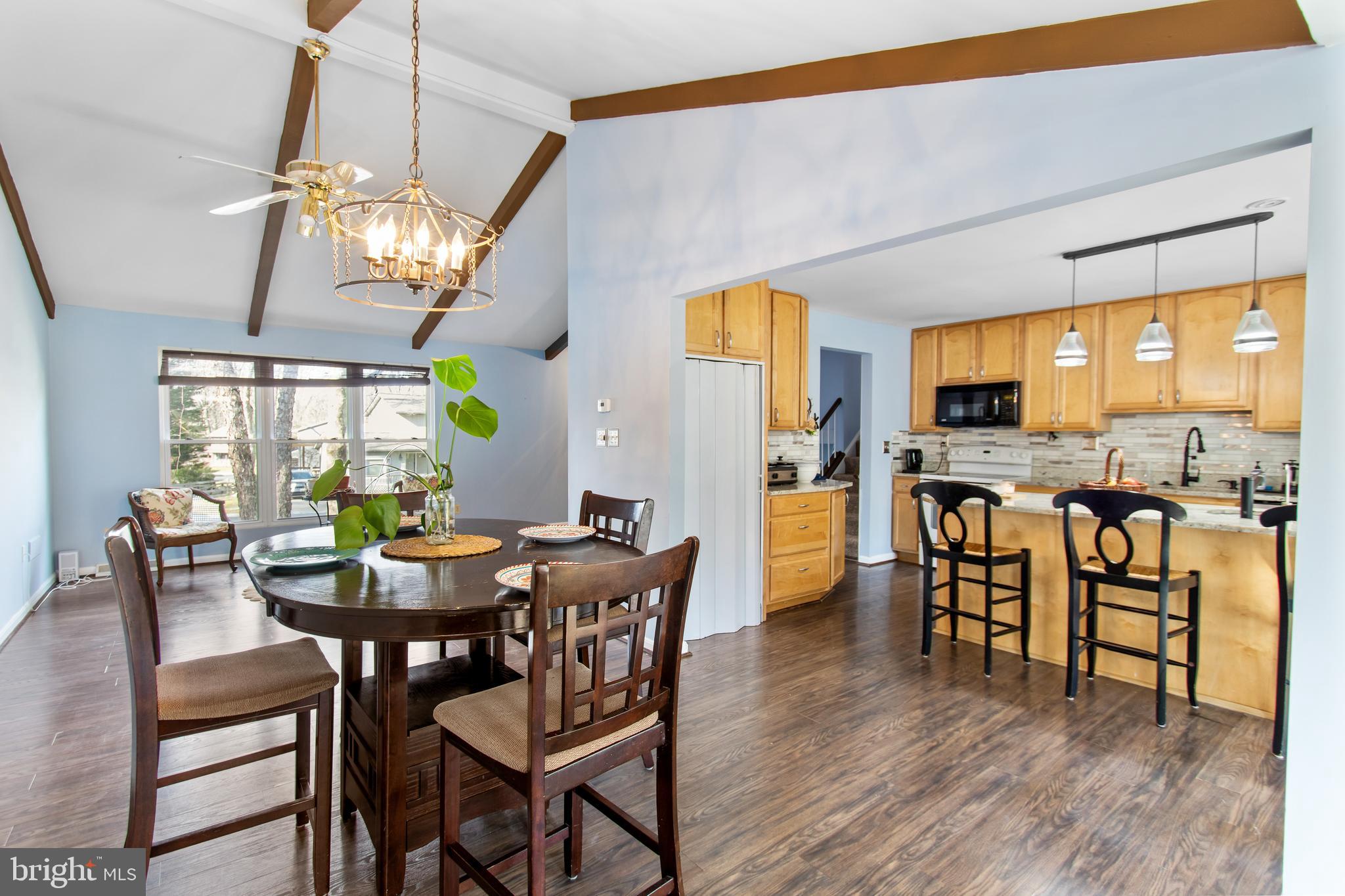 5536 Bluecoat LANE