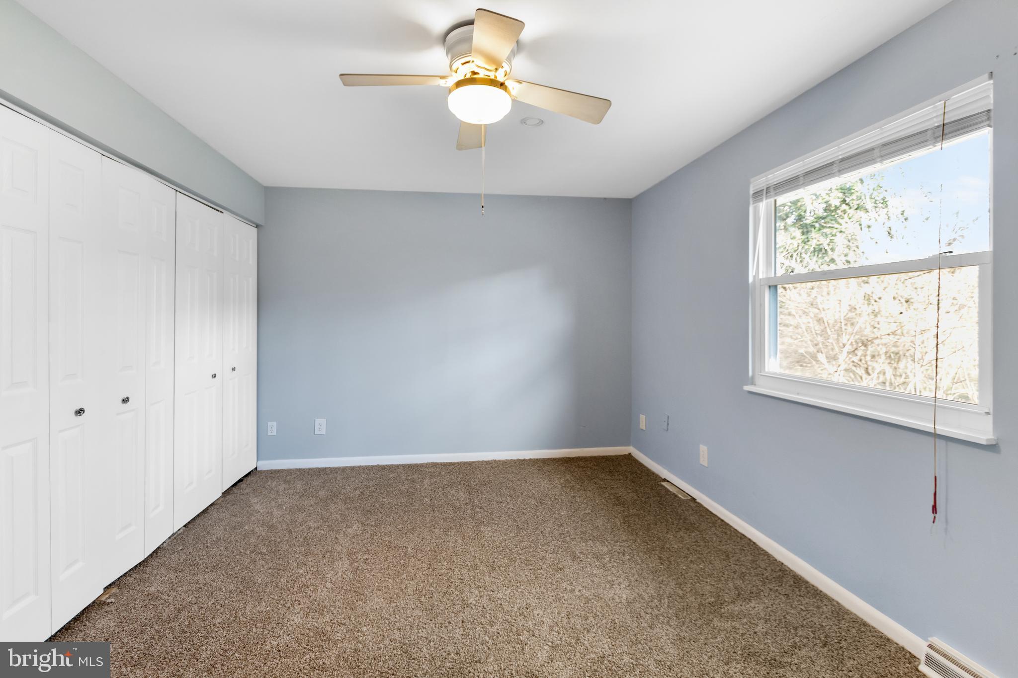 5536 Bluecoat LANE