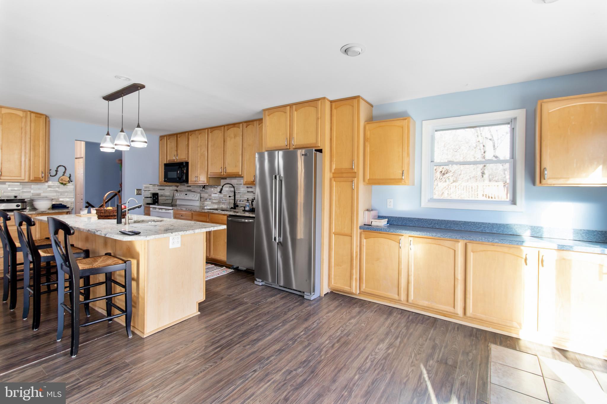 5536 Bluecoat LANE