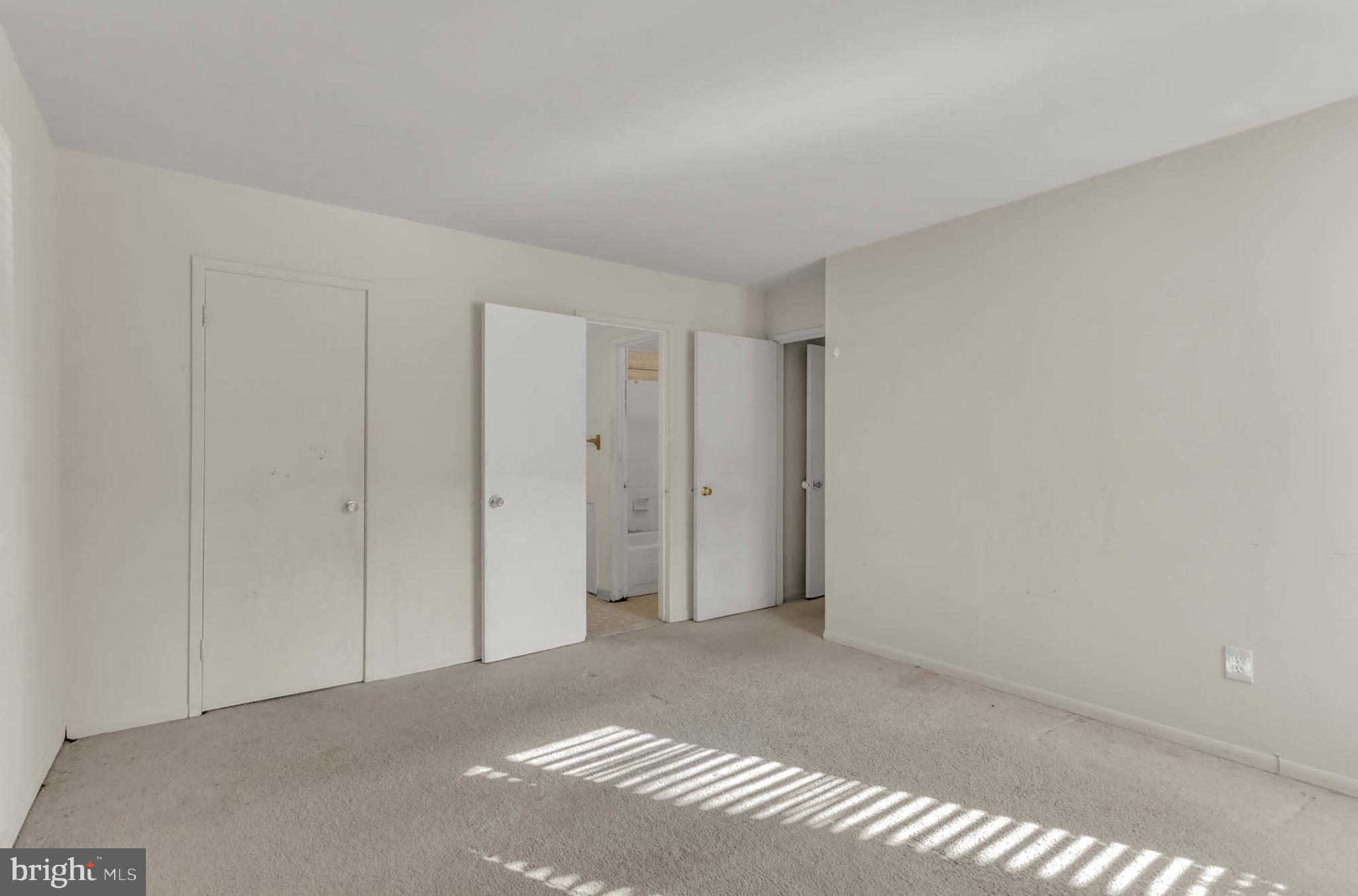 9633 White Acre Rd #A-1