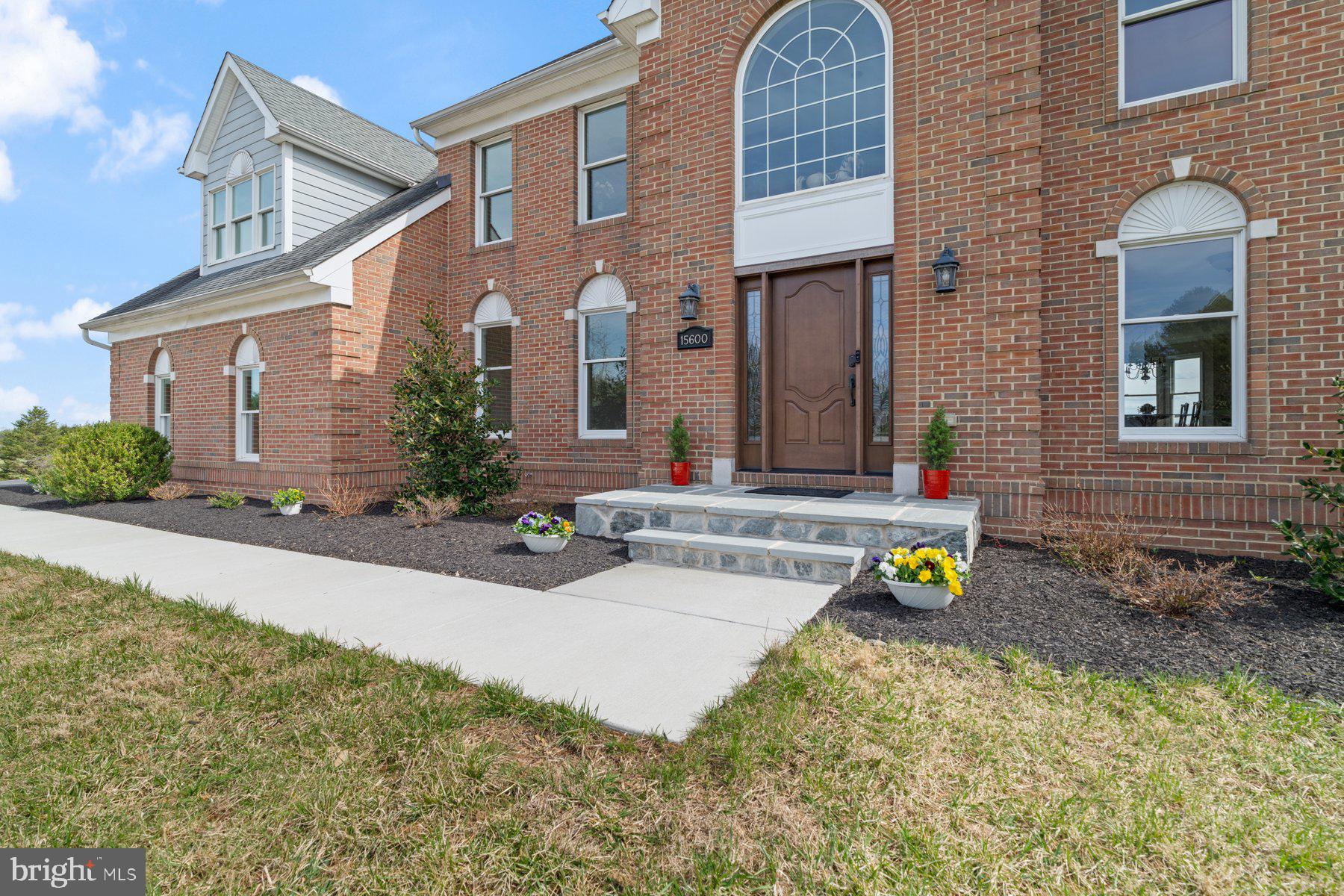 15600 Thistle Downs Ct