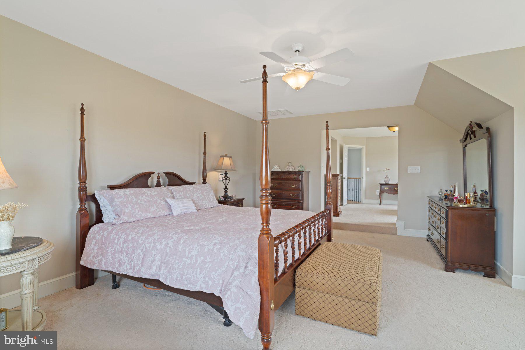 15600 Thistle Downs Ct