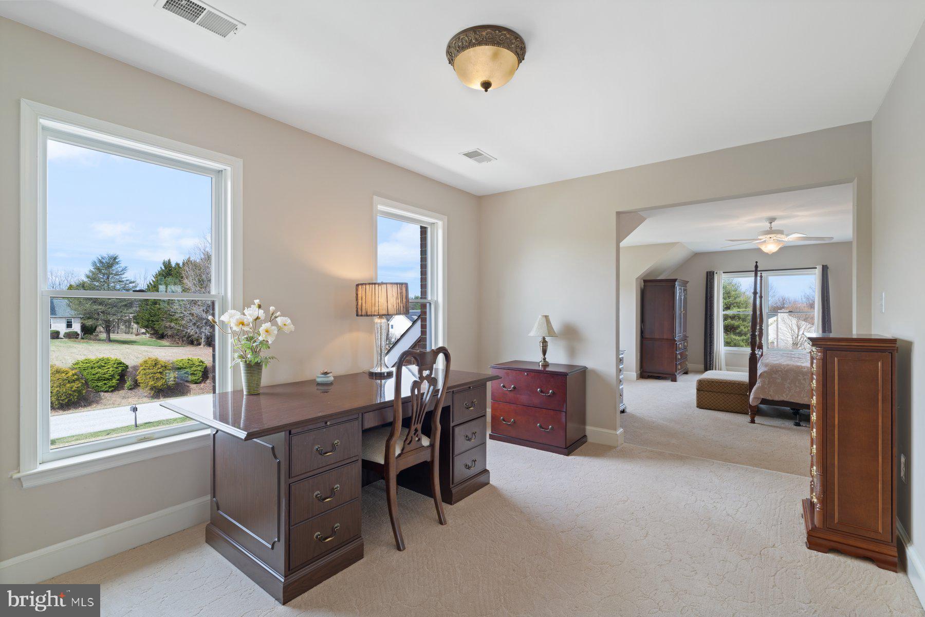 15600 Thistle Downs Ct