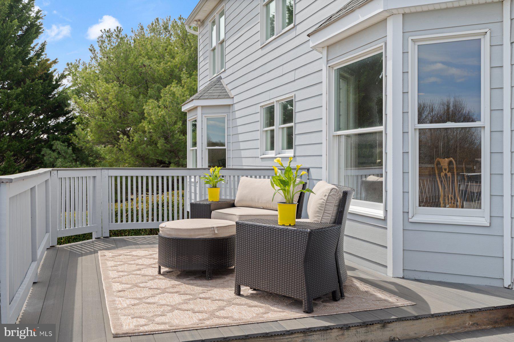 15600 Thistle Downs Ct