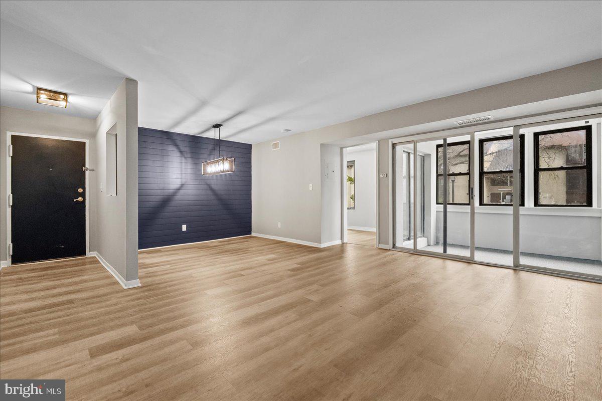 9639 Whiteacre Rd #B-4