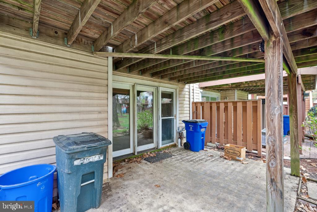5235 LIGHTFOOT PATH