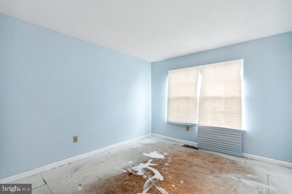 5235 LIGHTFOOT PATH