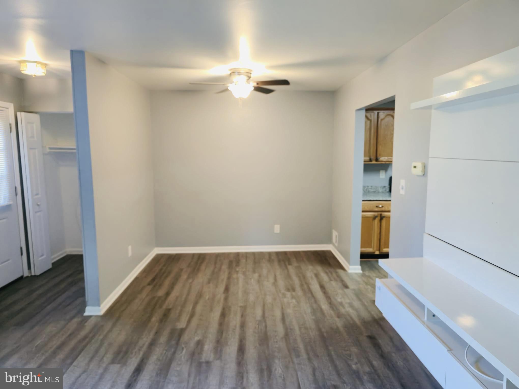 9090 Moonshine Holw #C