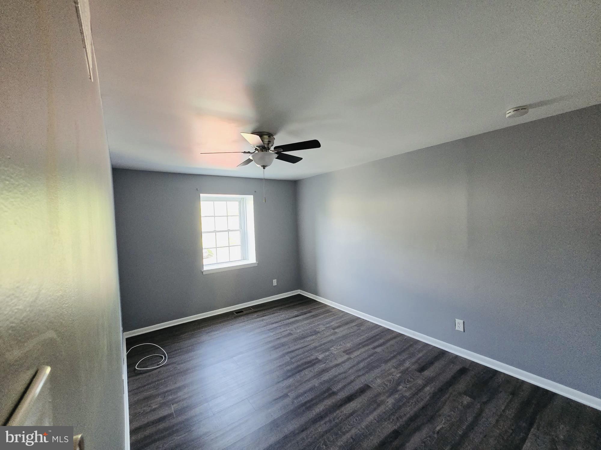 9090 Moonshine Holw #C