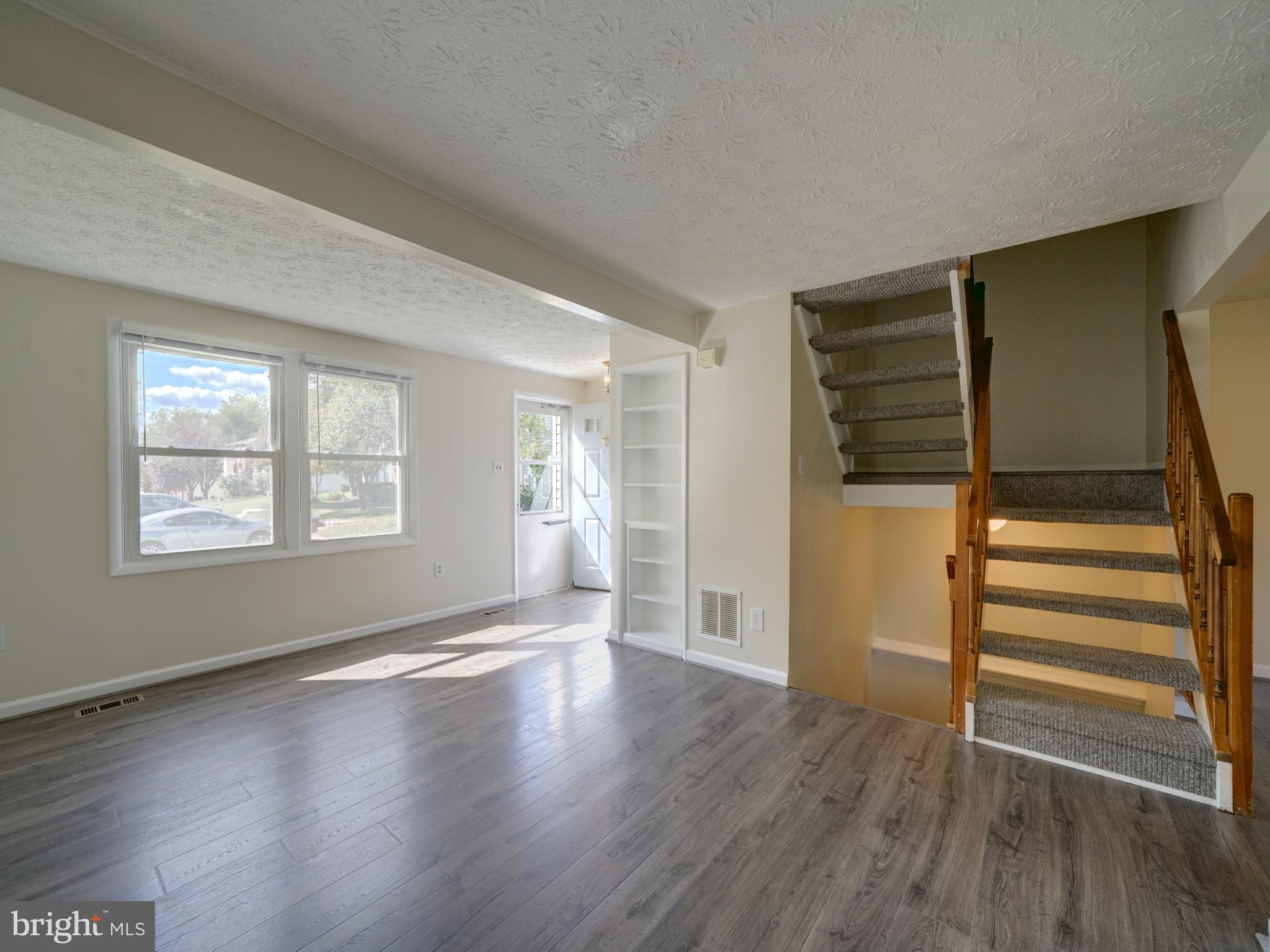 10633 DELFIELD COURT