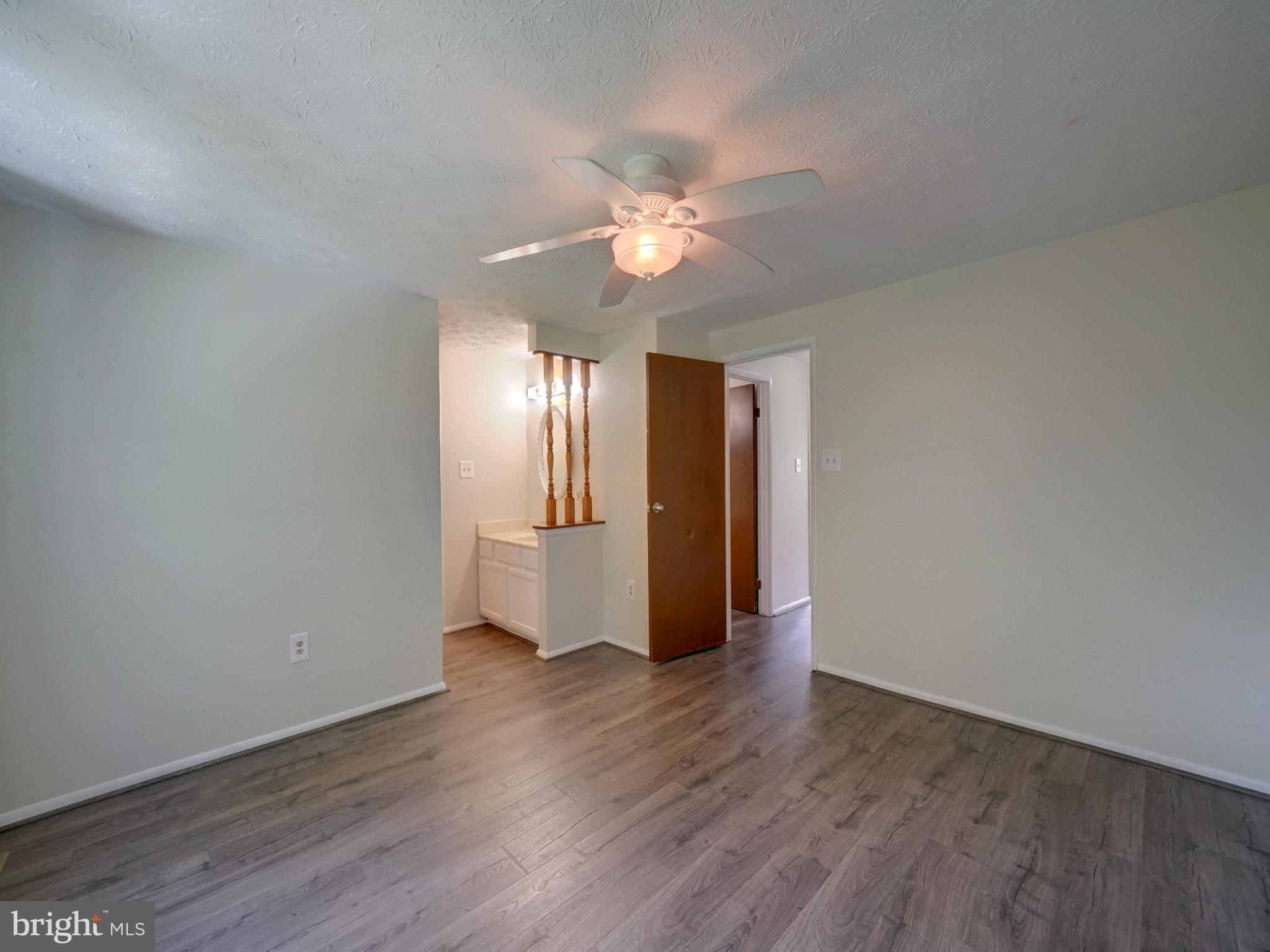 10633 DELFIELD COURT