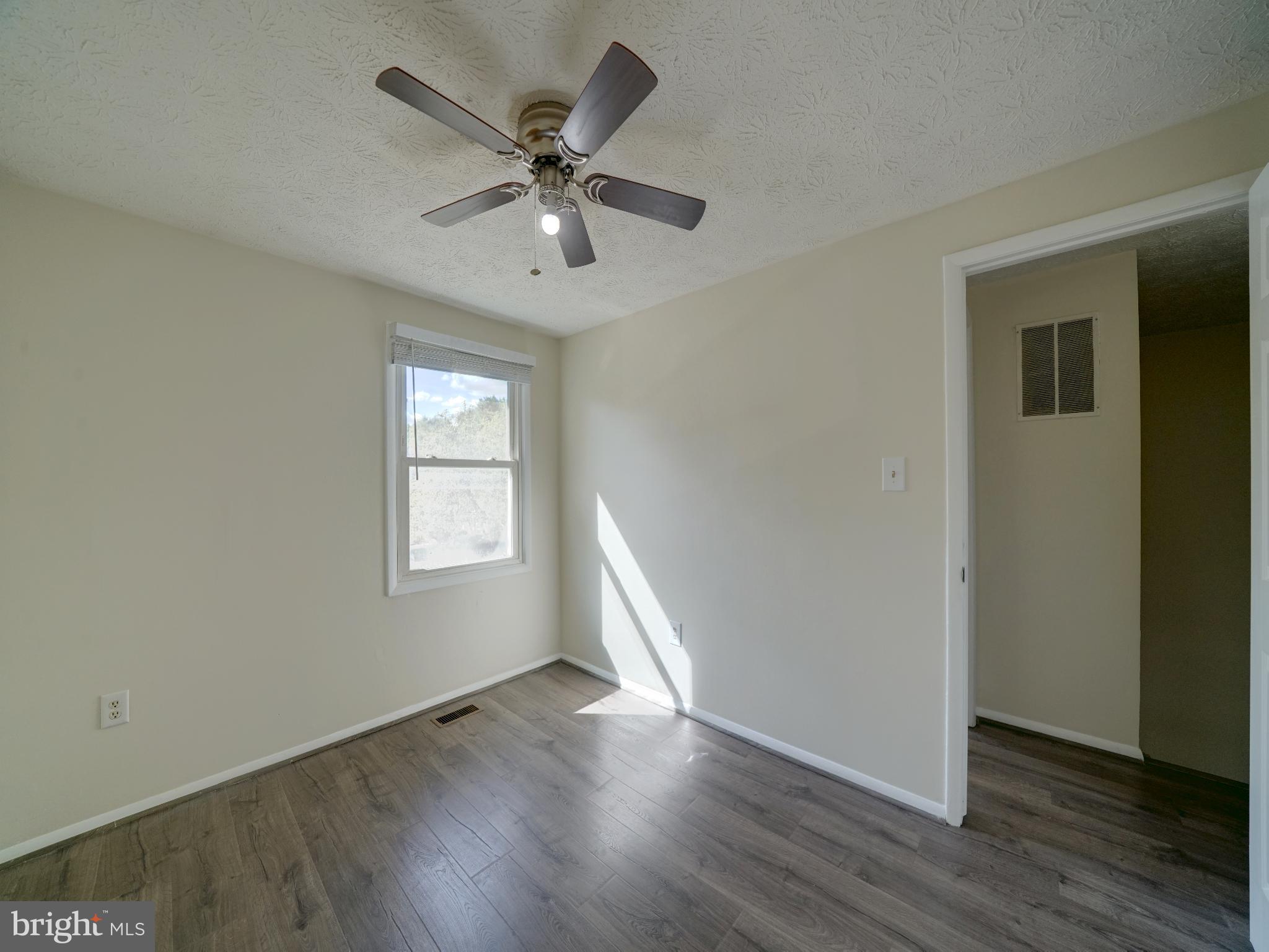 10633 DELFIELD COURT