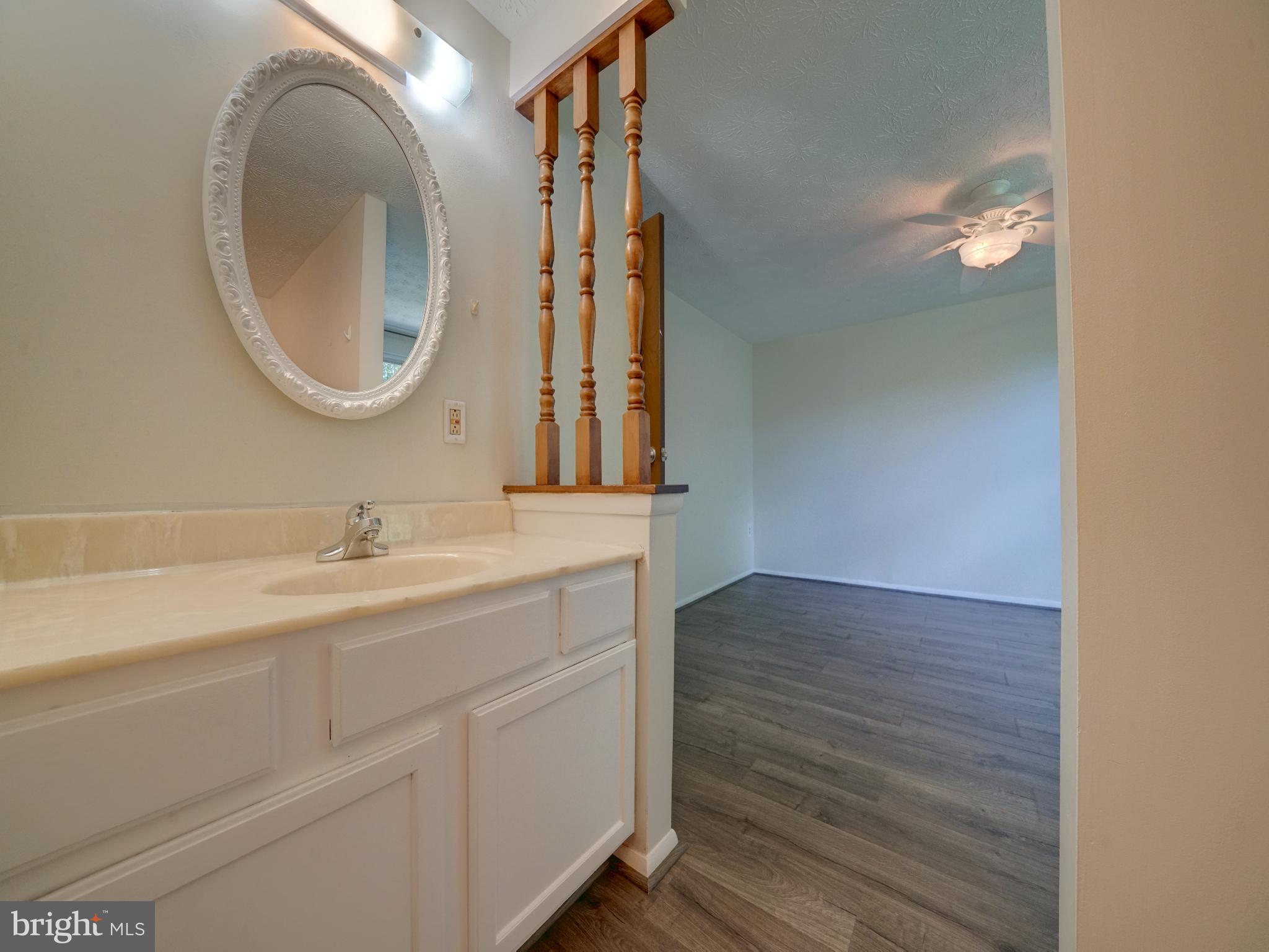 10633 DELFIELD COURT