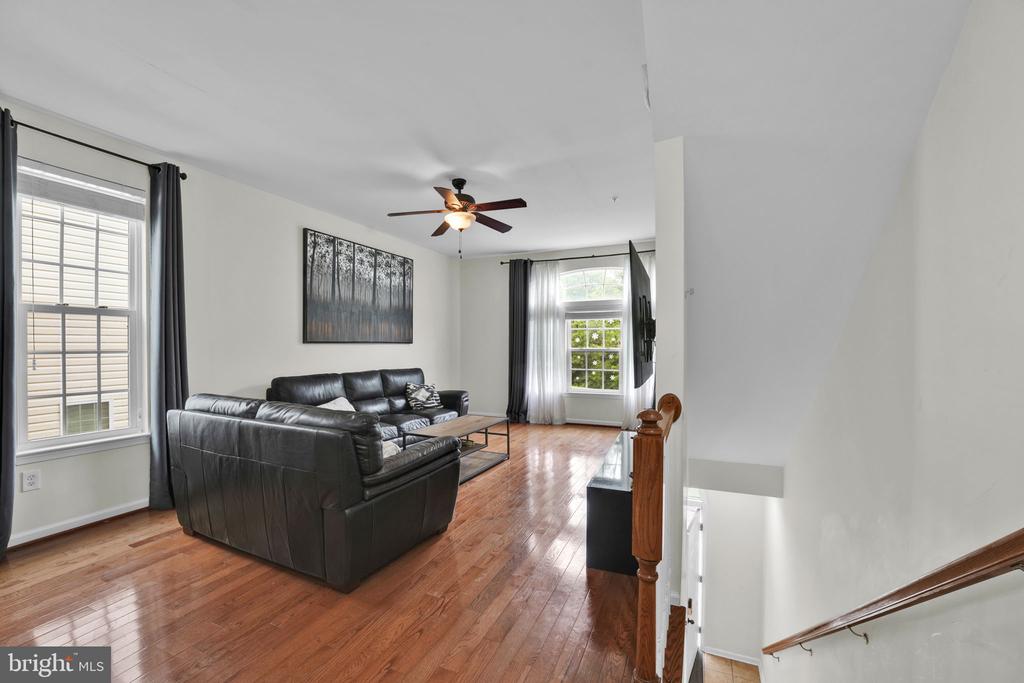 7138 STATION HOUSE ROAD