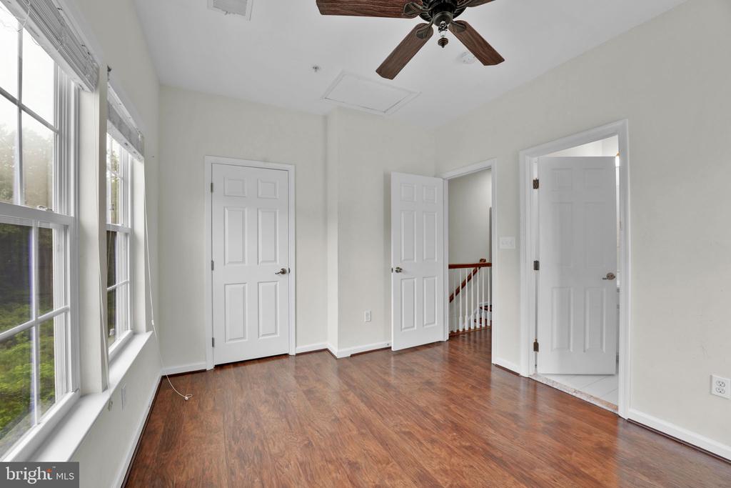 7138 STATION HOUSE ROAD