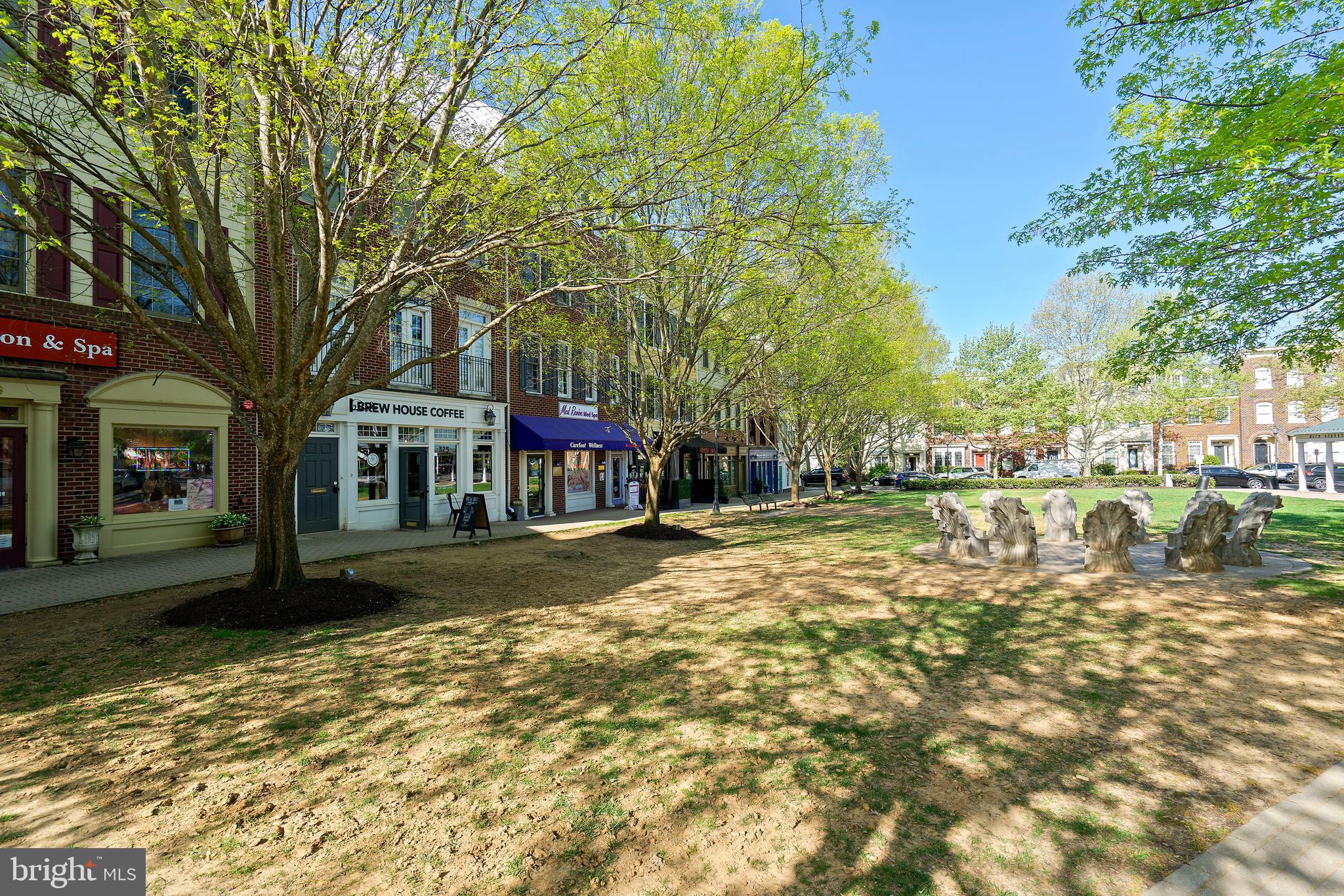404 Main STREET
