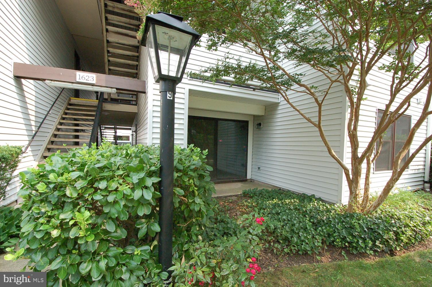 1623 CARRIAGE HOUSE TERRACE Unit: D