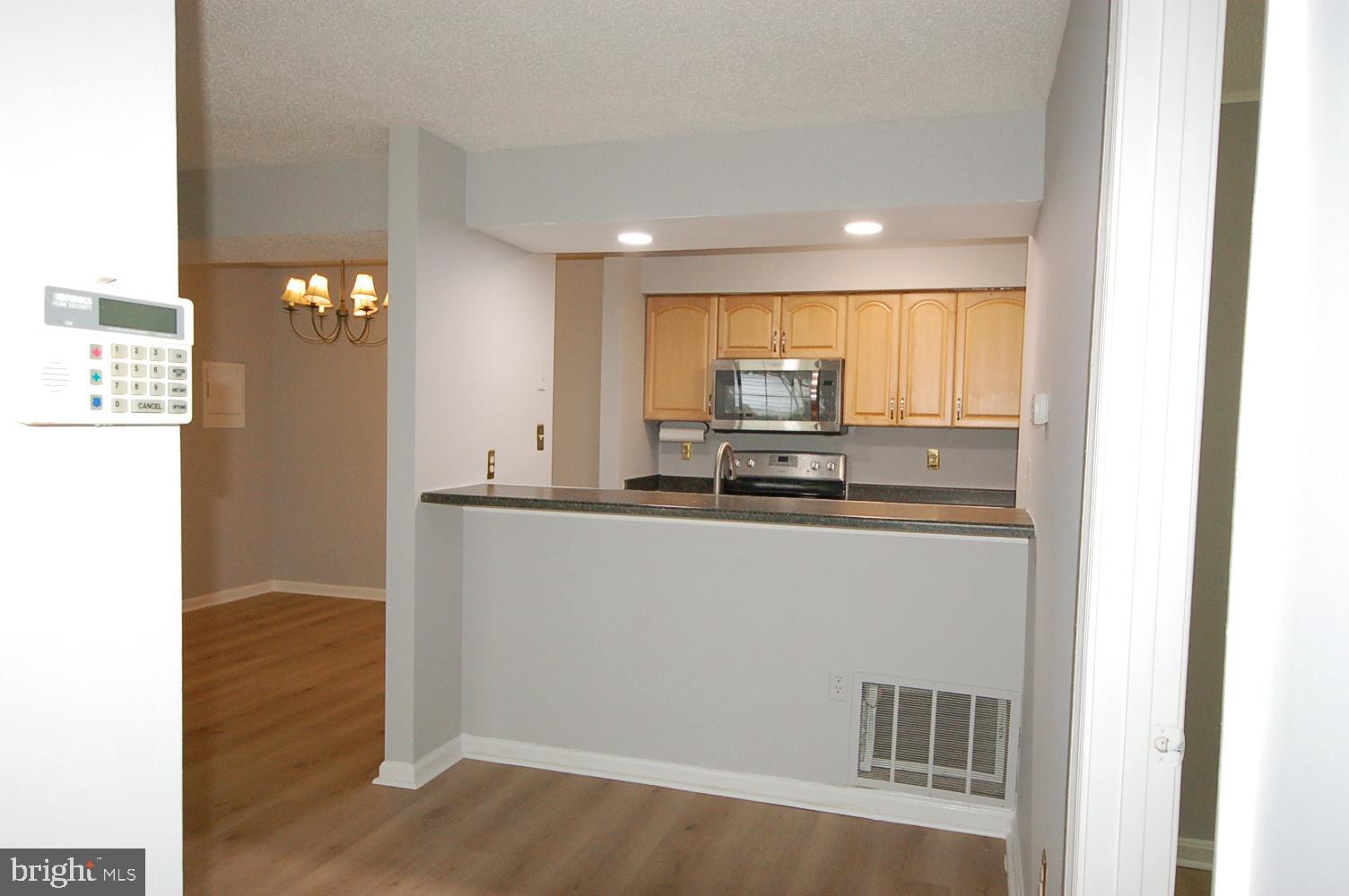 1623 CARRIAGE HOUSE TERRACE Unit: D