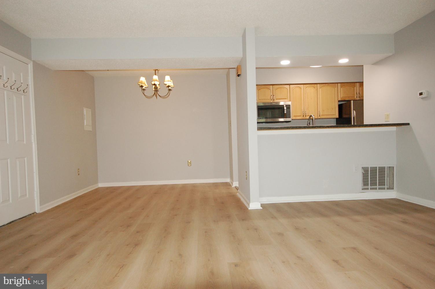 1623 CARRIAGE HOUSE TERRACE Unit: D