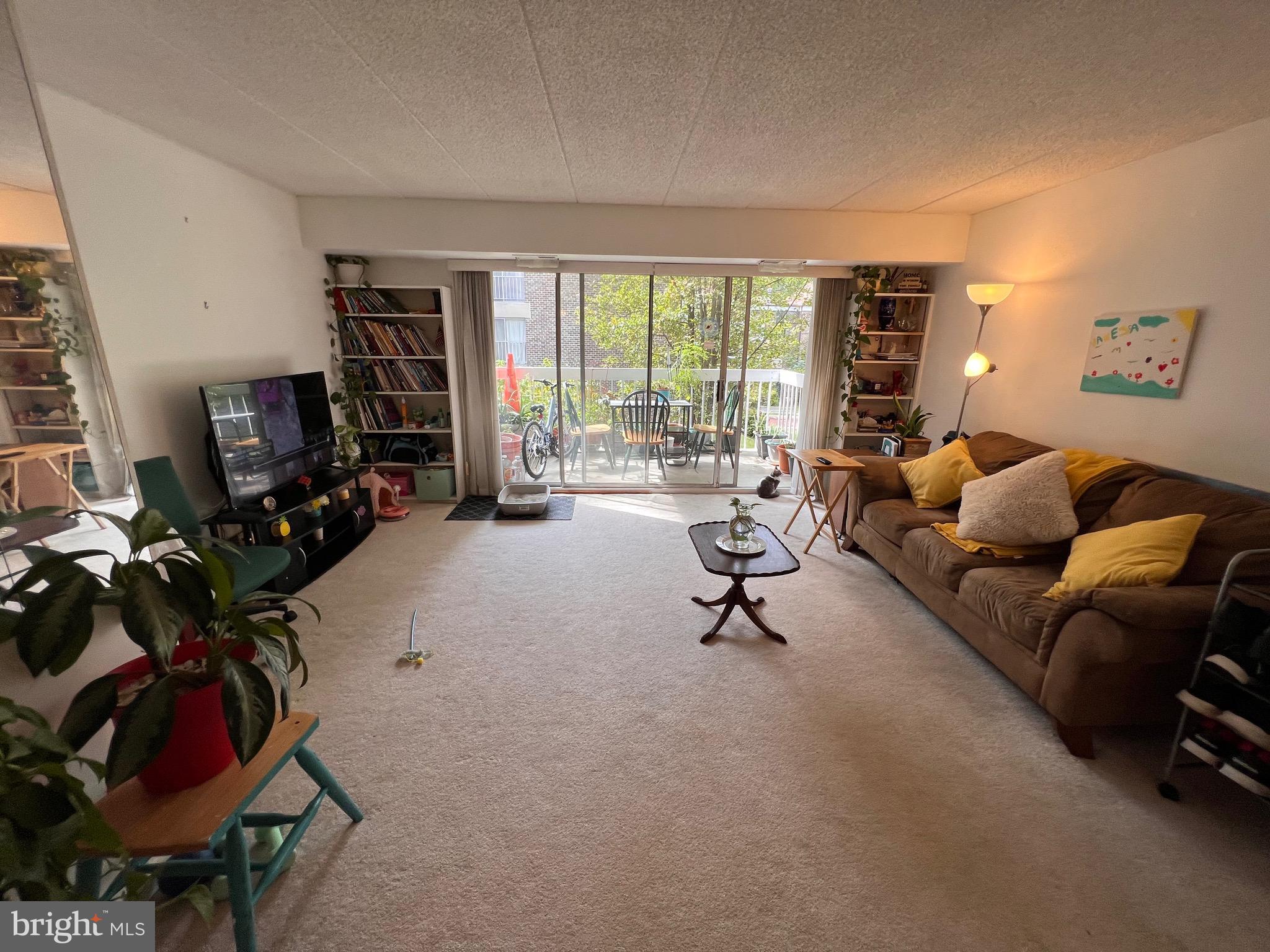 3236 Hewitt AVENUE Unit: 4-2-A