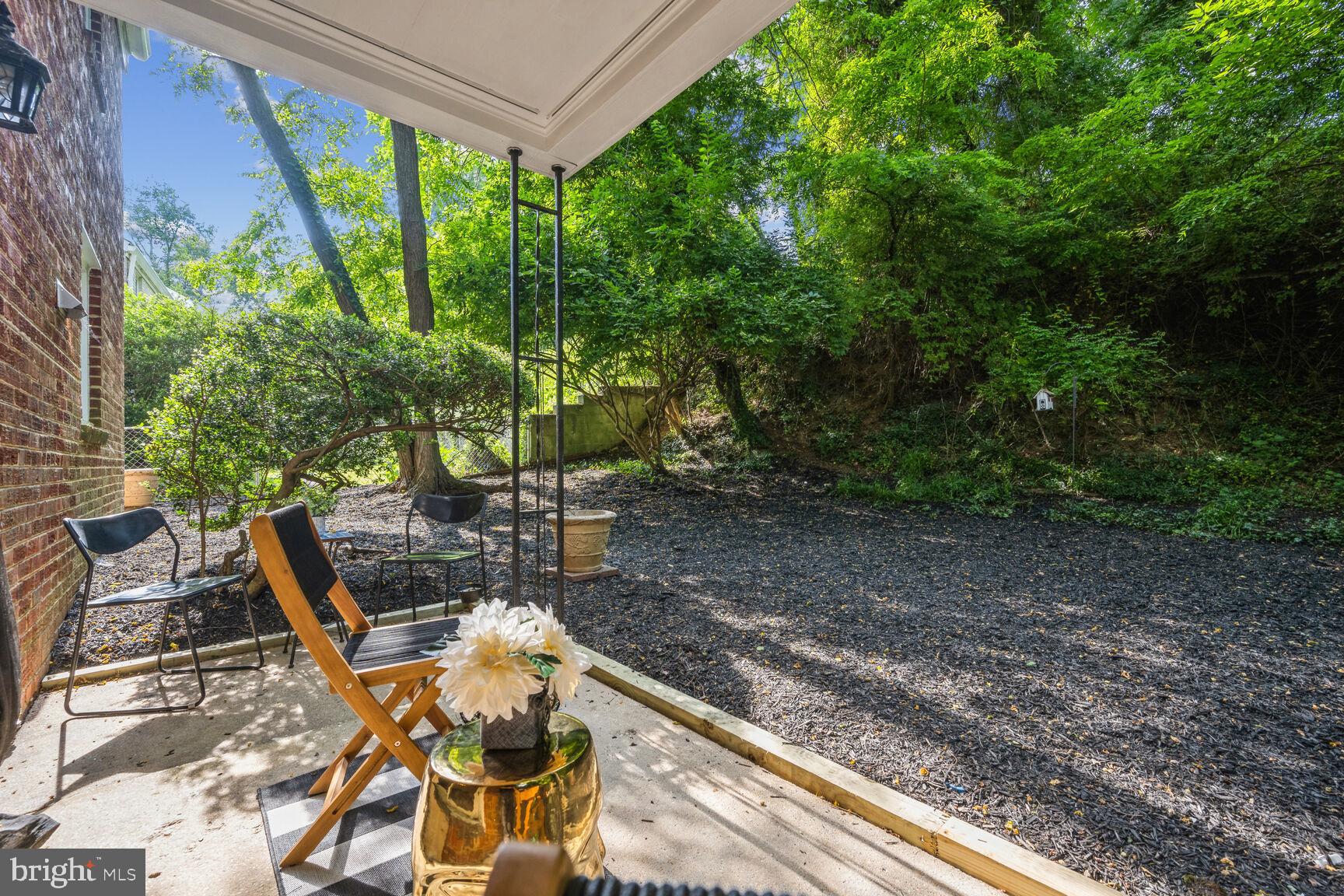 211 Dale Dr