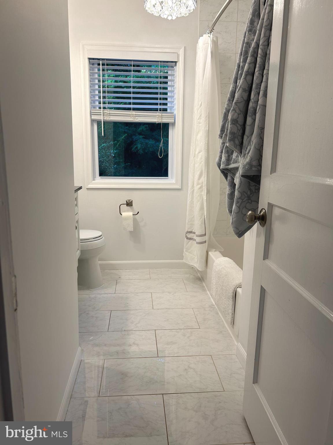 211 Dale Dr