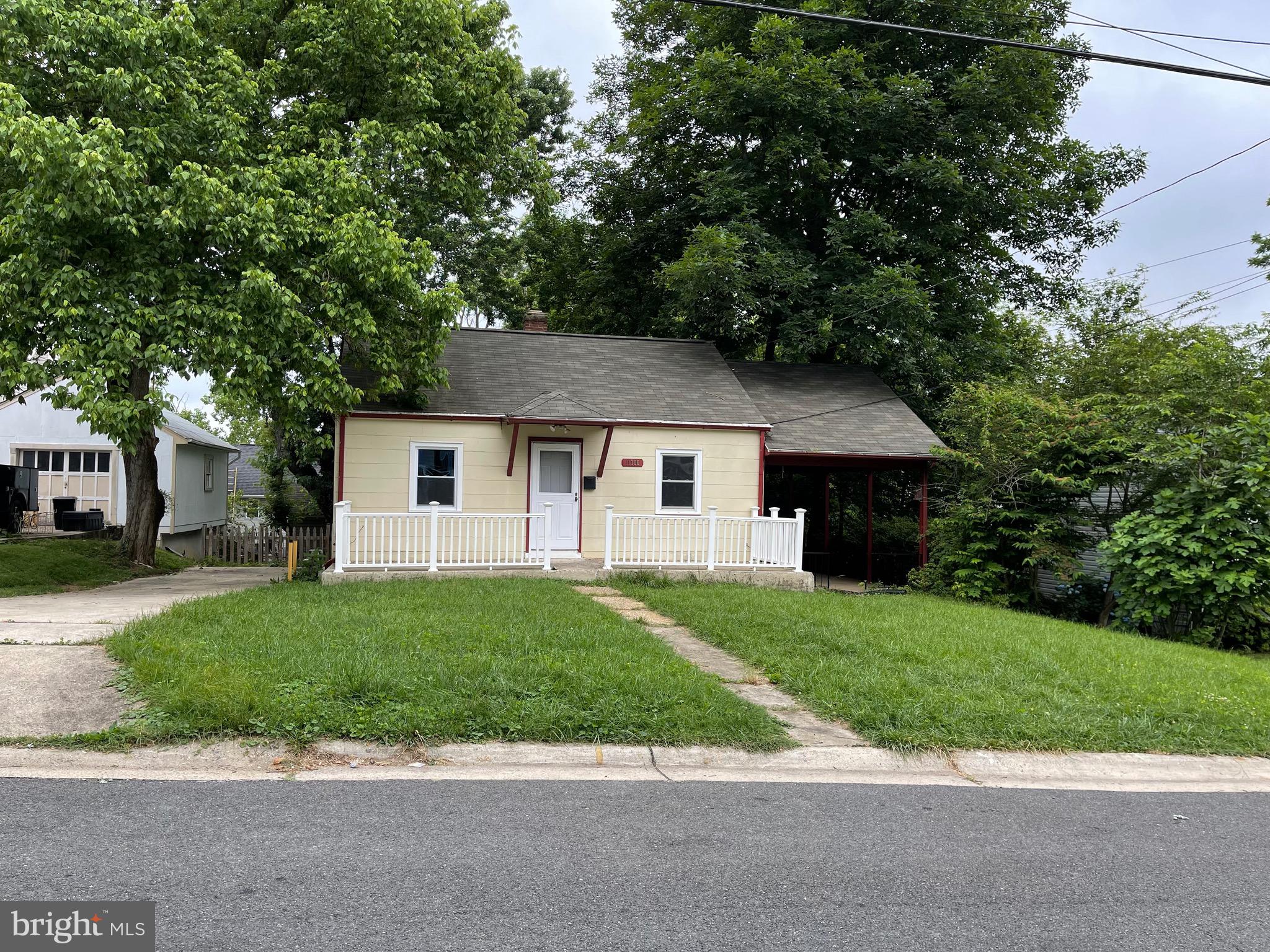 11700 GOODLOE RD