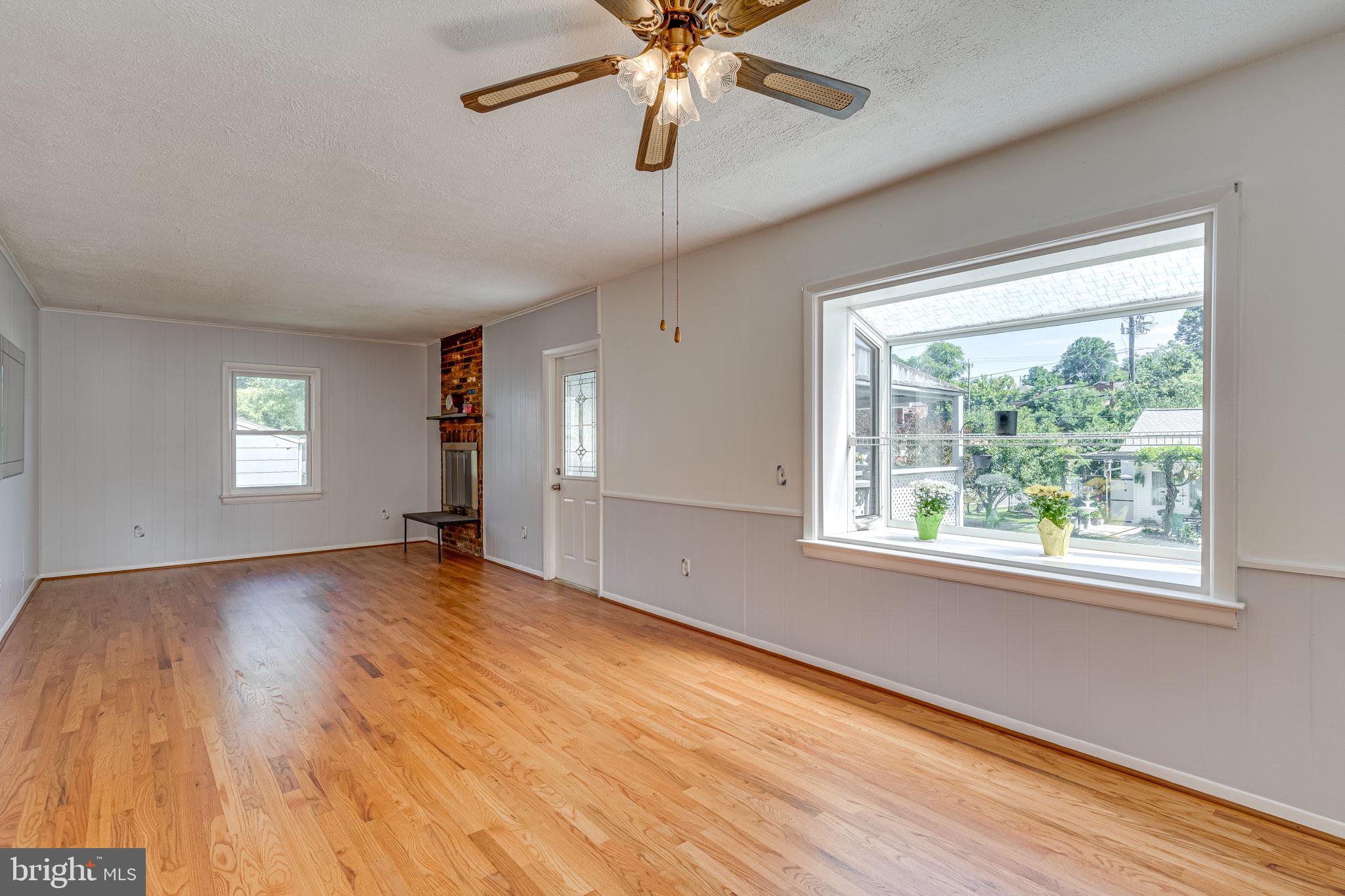 11805 College View Dr