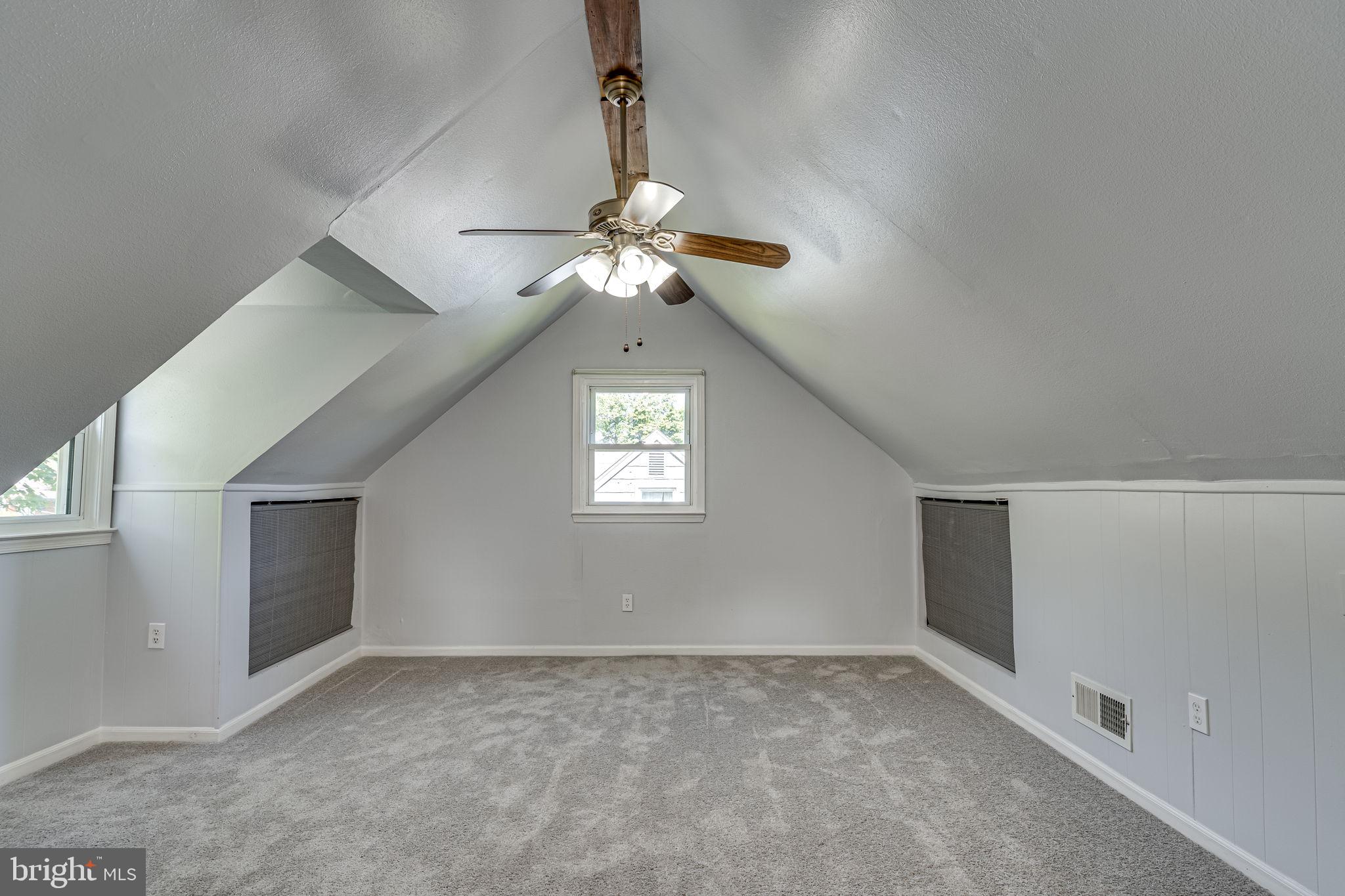 11805 College View Dr