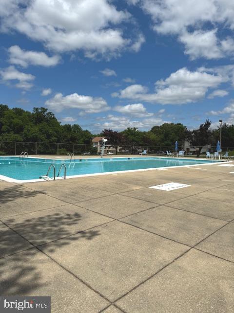 14728 Valiant Ter #14-152