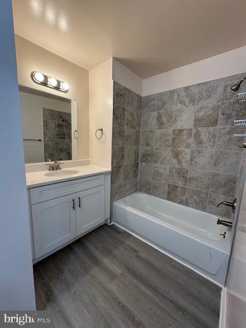 14728 Valiant Ter #14-152