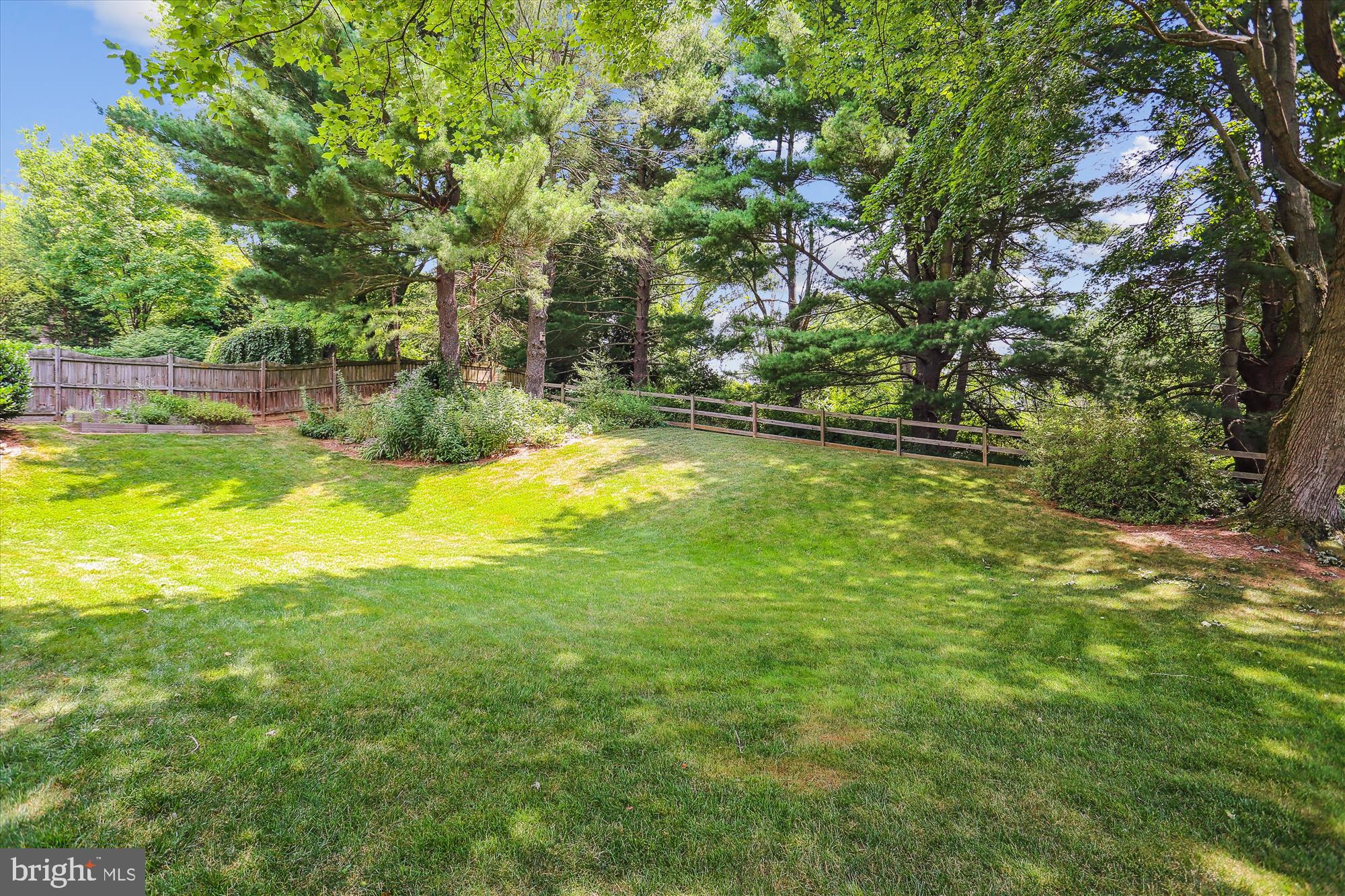 17109 Flatwood Dr