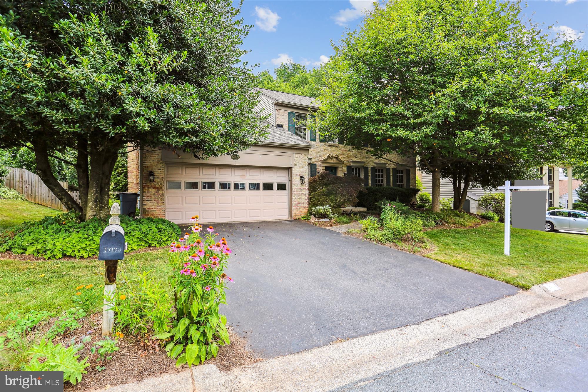 17109 Flatwood Dr