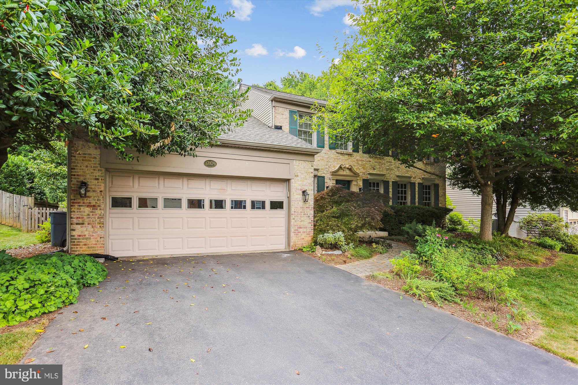 17109 Flatwood Dr