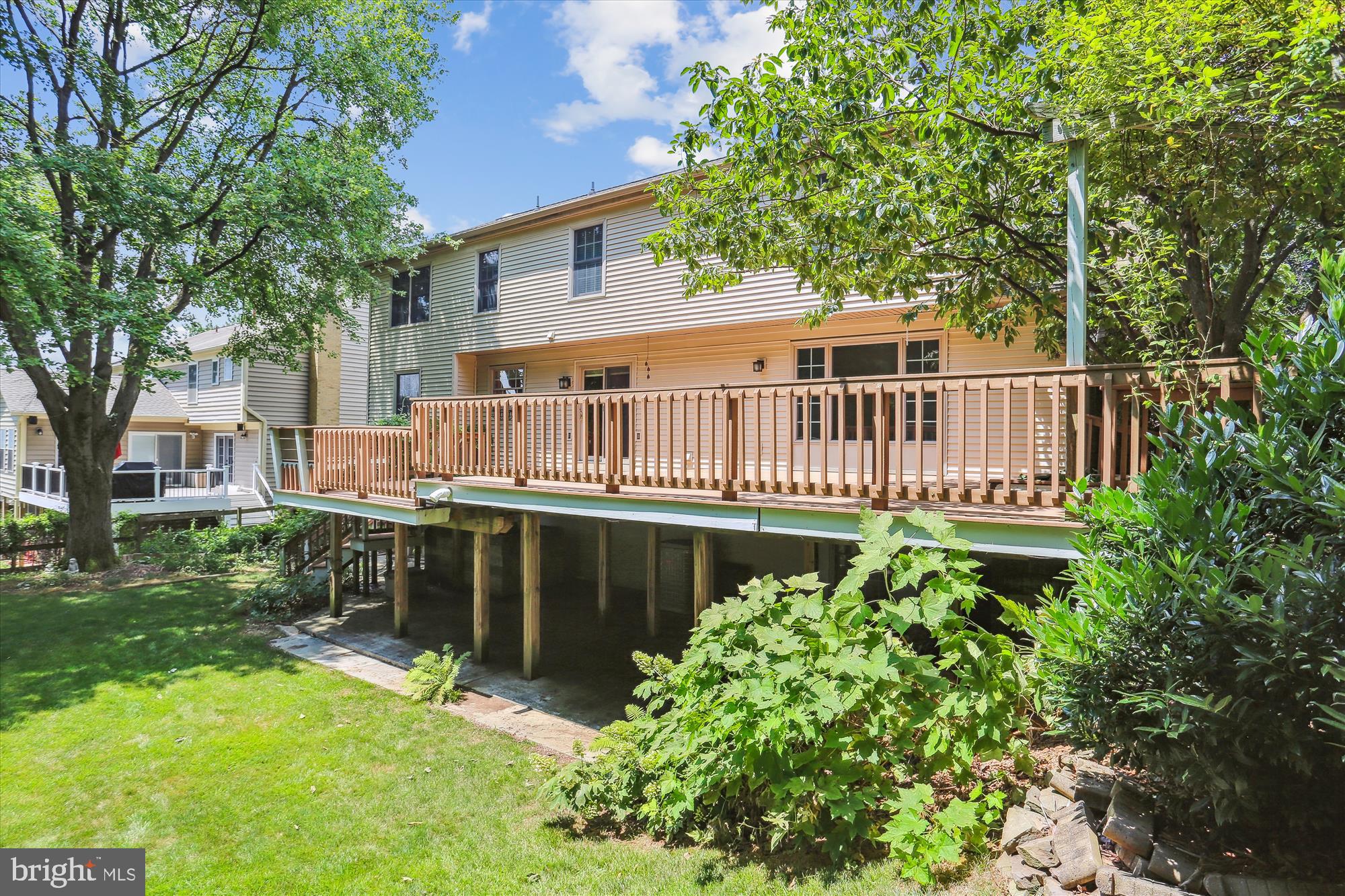 17109 Flatwood Dr